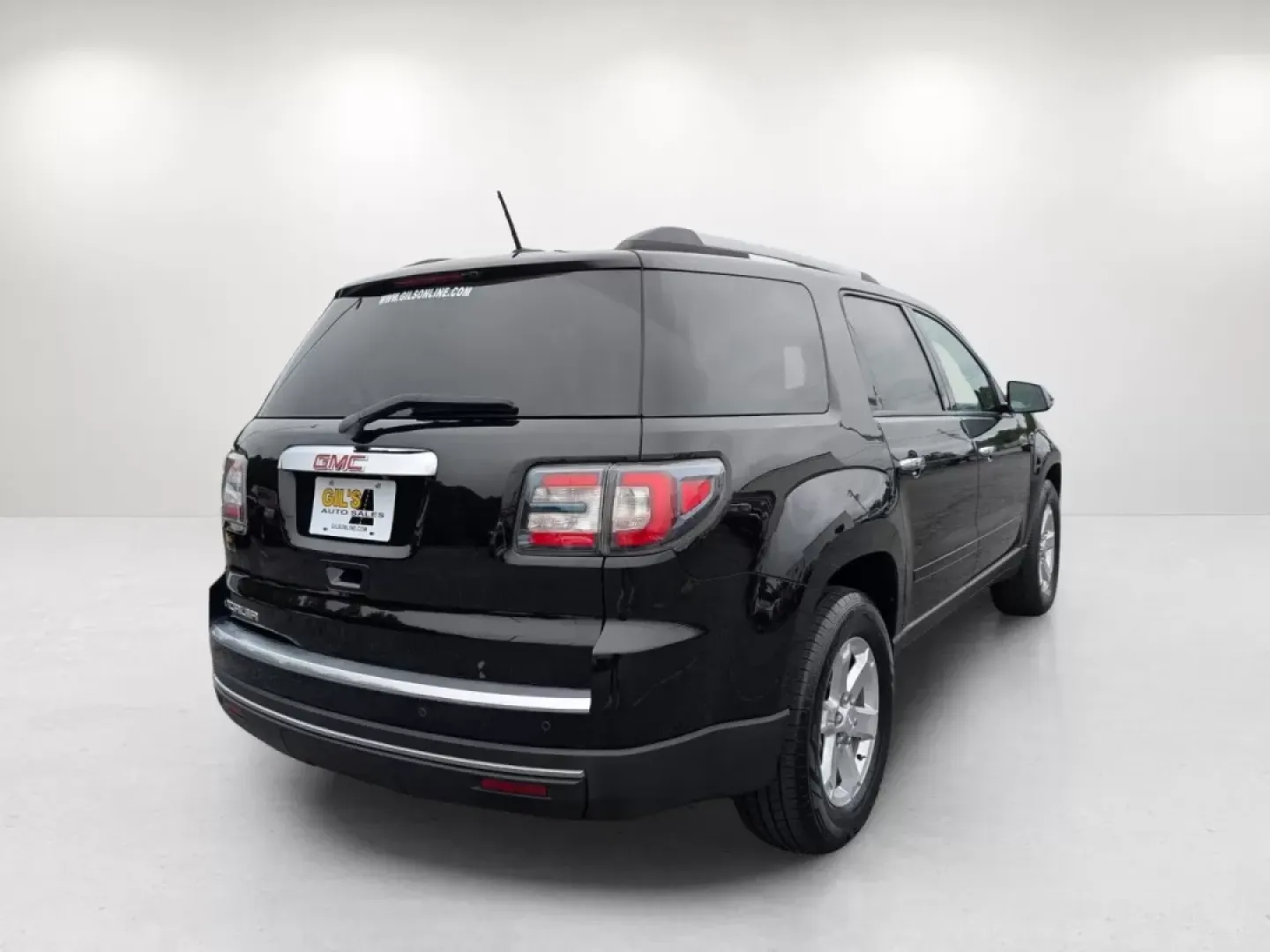 2016 /Ebony GMC Acadia SLE (1GKKRPKD5GJ) with an Other engine, located at 3959 U.S. 80 W, Phenix City, AL, 36870, (334) 297-4885, 32.469296, -85.135185 - **Adventure Awaits with the 2016 GMC Acadia SLE in Phenix City, AL!**<br /> <br /> Are you ready to elevate your family outings or weekend adventures? The 2016 GMC Acadia SLE is designed for those who crave versatility, comfort, and safety in their daily drives and excursions. Whether you're embarki - Photo#5