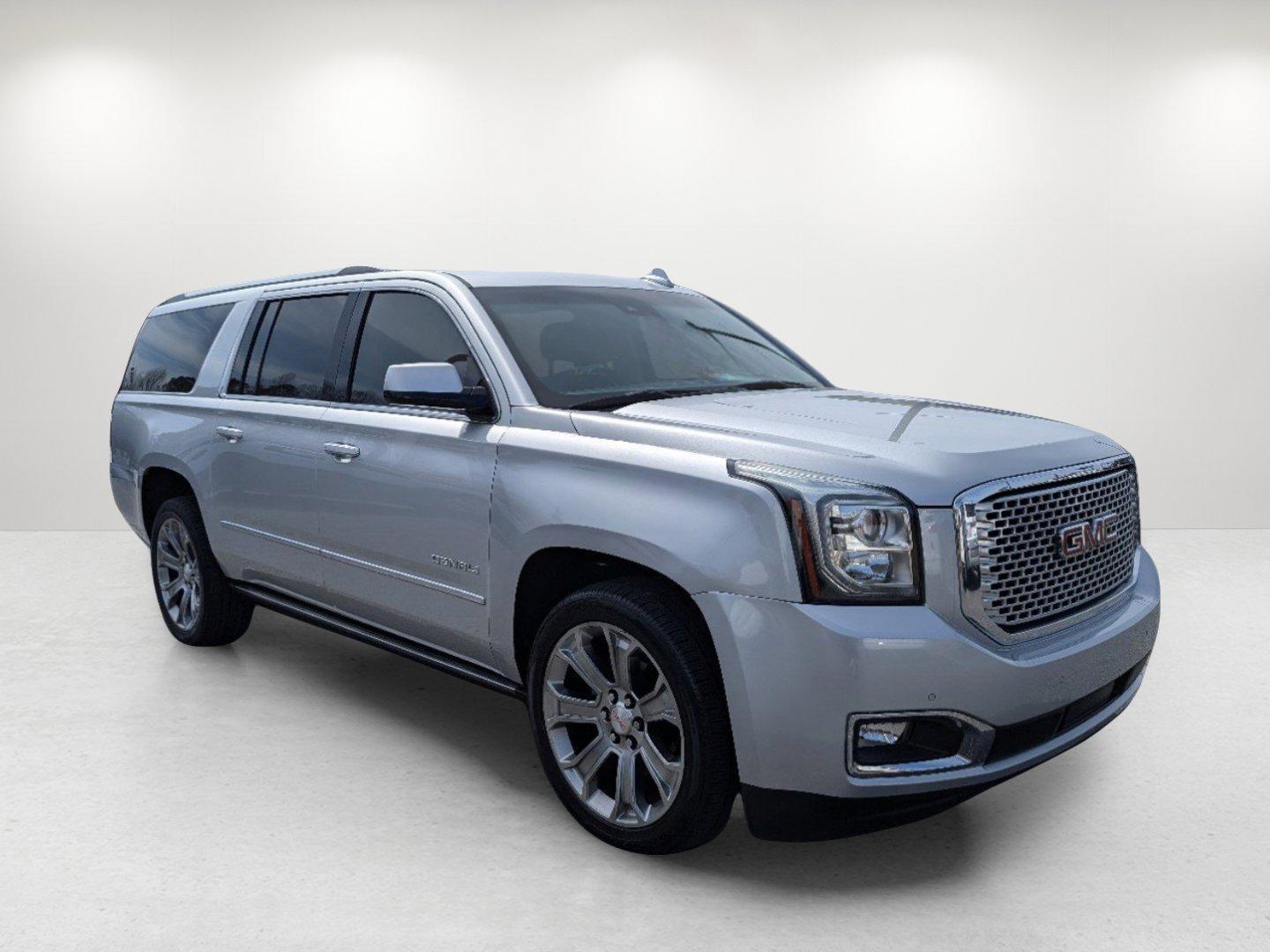 2016 /Jet Black GMC Yukon XL Denali (1GKS2HKJ9GR) with an Gas V8 6.2L/378 engine, 8-Speed Automatic transmission, located at 5115 14th Ave., Columbus, GA, 31904, (706) 323-0345, 32.511494, -84.971046 - 2016 GMC Yukon XL Denali - Photo#2