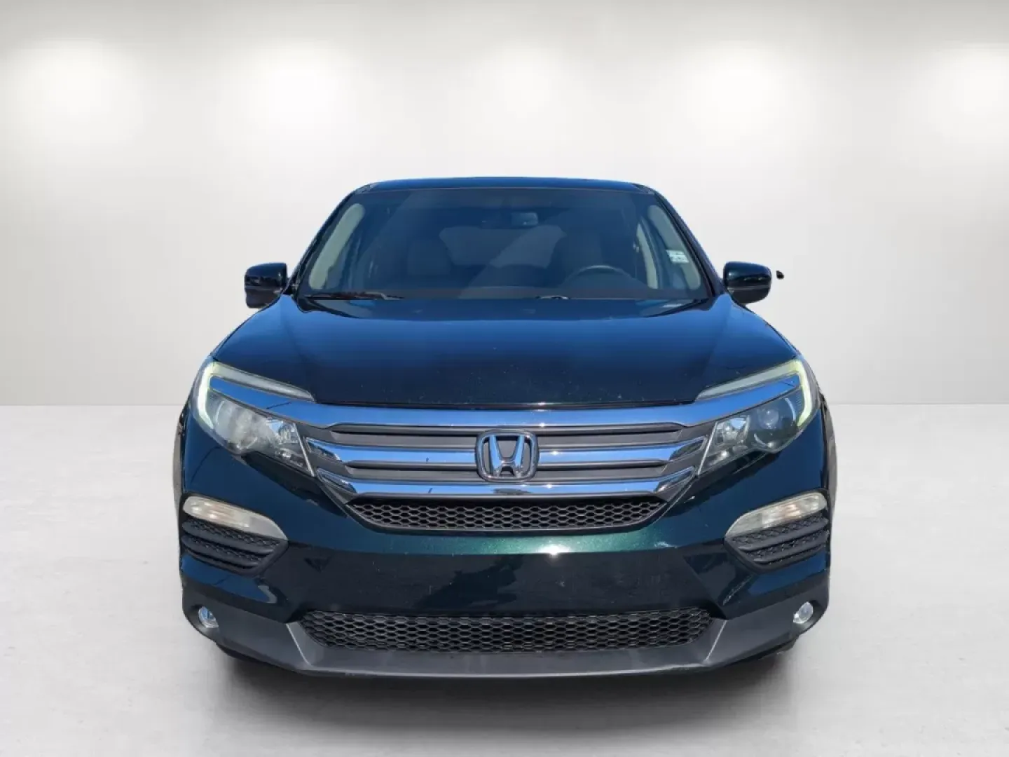 2016 Honda Pilot EX-L (5FNYF5H58GB) with an Other engine, located at 3959 U.S. 80 W, Phenix City, AL, 36870, (334) 297-4885, 32.469296, -85.135185 - **Elevate Your Adventures with the 2016 Honda Pilot EX-L - Perfect for Family Life and Beyond!**<br /> <br /> If you're searching for a versatile and dependable SUV that seamlessly fits into your family's lifestyle or enhances your weekend getaways, look no further than the 2016 Honda Pilot EX-L. At - Photo#1