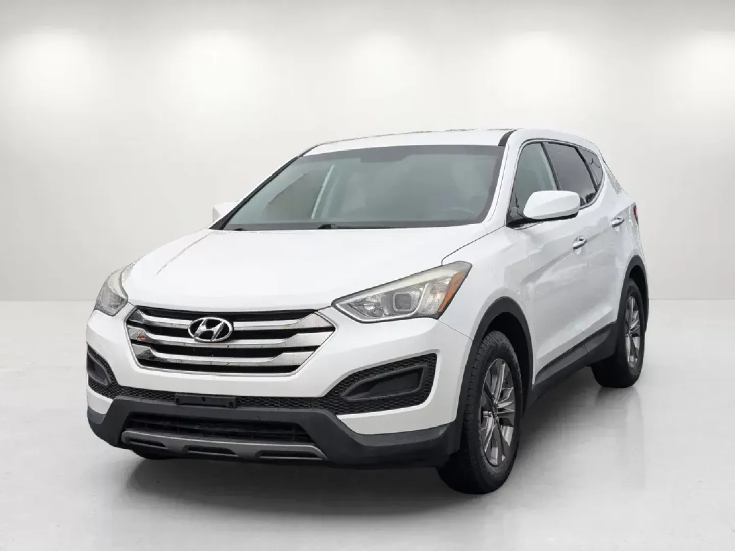 2016 /Gray Hyundai Santa Fe Sport (5XYZT3LB1GG) with an Regular Unleaded I-4 2.4 L/144 engine, 6-Speed Automatic w/OD transmission, located at 7000 Northlake Connector, Columbus, GA, 31904, (706) 987-8085, 32.524975, -84.978134 - 2016 Hyundai Santa Fe Sport - Photo#1