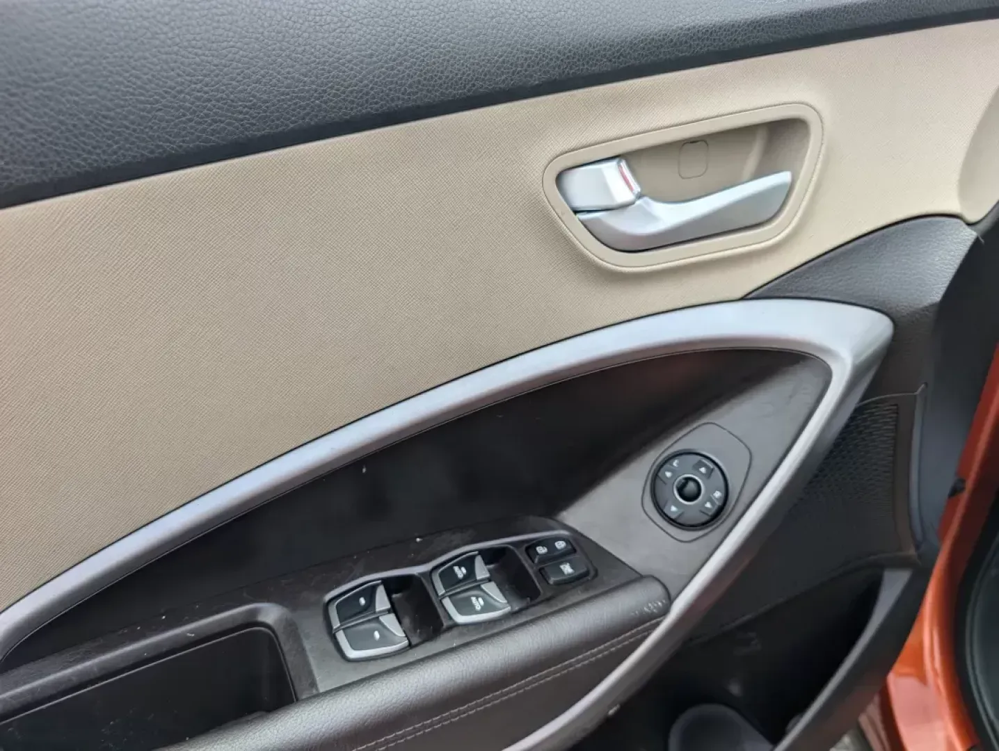 2016 /Beige Hyundai Santa Fe Sport (5XYZU3LB9GG) with an Regular Unleaded I-4 2.4 L/144 engine, 6-Speed Automatic w/OD transmission, located at 804 22nd Ave, Phenix City, AL, 36870, (334) 297-1860, 32.484749, -85.024475 - Are you searching for the perfect blend of family-friendly features and weekend adventure readiness? Look no further than this stunning 2016 Hyundai Santa Fe Sport, available now at Gils Auto - Phenix City #2. Located at 804 22nd Ave, Phenix City, AL 36870, we proudly offer a wide range of vehicles - Photo#8