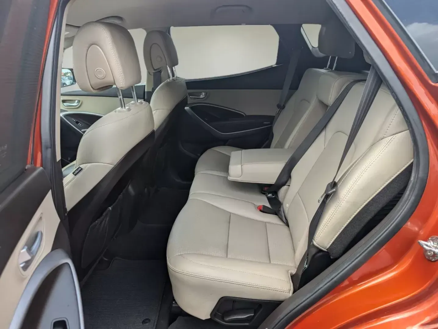 2016 /Beige Hyundai Santa Fe Sport (5XYZU3LB9GG) with an Regular Unleaded I-4 2.4 L/144 engine, 6-Speed Automatic w/OD transmission, located at 804 22nd Ave, Phenix City, AL, 36870, (334) 297-1860, 32.484749, -85.024475 - Are you searching for the perfect blend of family-friendly features and weekend adventure readiness? Look no further than this stunning 2016 Hyundai Santa Fe Sport, available now at Gils Auto - Phenix City #2. Located at 804 22nd Ave, Phenix City, AL 36870, we proudly offer a wide range of vehicles - Photo#10