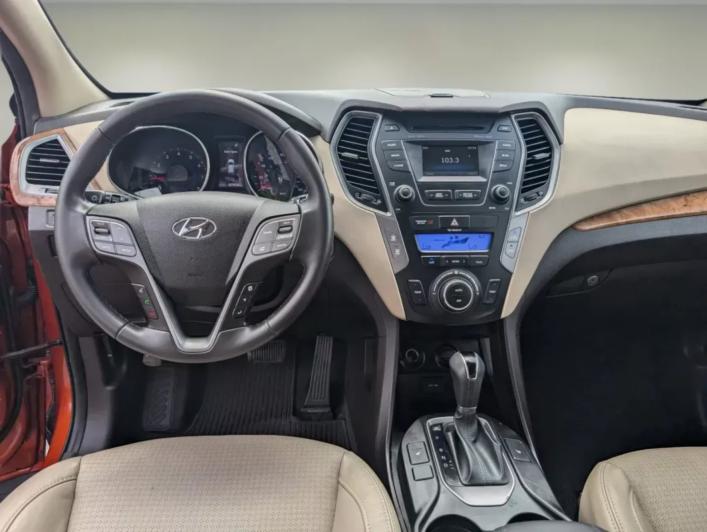 2016 /Beige Hyundai Santa Fe Sport (5XYZU3LB9GG) with an Regular Unleaded I-4 2.4 L/144 engine, 6-Speed Automatic w/OD transmission, located at 804 22nd Ave, Phenix City, AL, 36870, (334) 297-1860, 32.484749, -85.024475 - Are you searching for the perfect blend of family-friendly features and weekend adventure readiness? Look no further than this stunning 2016 Hyundai Santa Fe Sport, available now at Gils Auto - Phenix City #2. Located at 804 22nd Ave, Phenix City, AL 36870, we proudly offer a wide range of vehicles - Photo#11