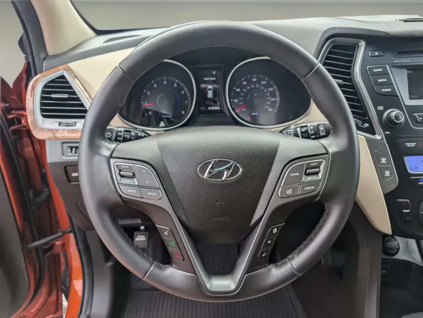 2016 /Beige Hyundai Santa Fe Sport (5XYZU3LB9GG) with an Regular Unleaded I-4 2.4 L/144 engine, 6-Speed Automatic w/OD transmission, located at 804 22nd Ave, Phenix City, AL, 36870, (334) 297-1860, 32.484749, -85.024475 - Are you searching for the perfect blend of family-friendly features and weekend adventure readiness? Look no further than this stunning 2016 Hyundai Santa Fe Sport, available now at Gils Auto - Phenix City #2. Located at 804 22nd Ave, Phenix City, AL 36870, we proudly offer a wide range of vehicles - Photo#15