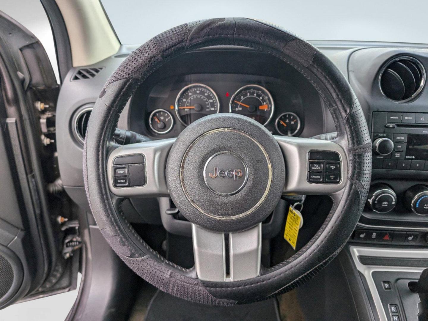 2016 /Dark Slate Gray Jeep Compass Latitude (1C4NJCEA9GD) with an Regular Unleaded I-4 2.0 L/122 engine, 1-Speed CVT w/OD transmission, located at 3959 U.S. 80 W, Phenix City, AL, 36870, (334) 297-4885, 32.469296, -85.135185 - 2016 Jeep Compass Latitude - Photo#15