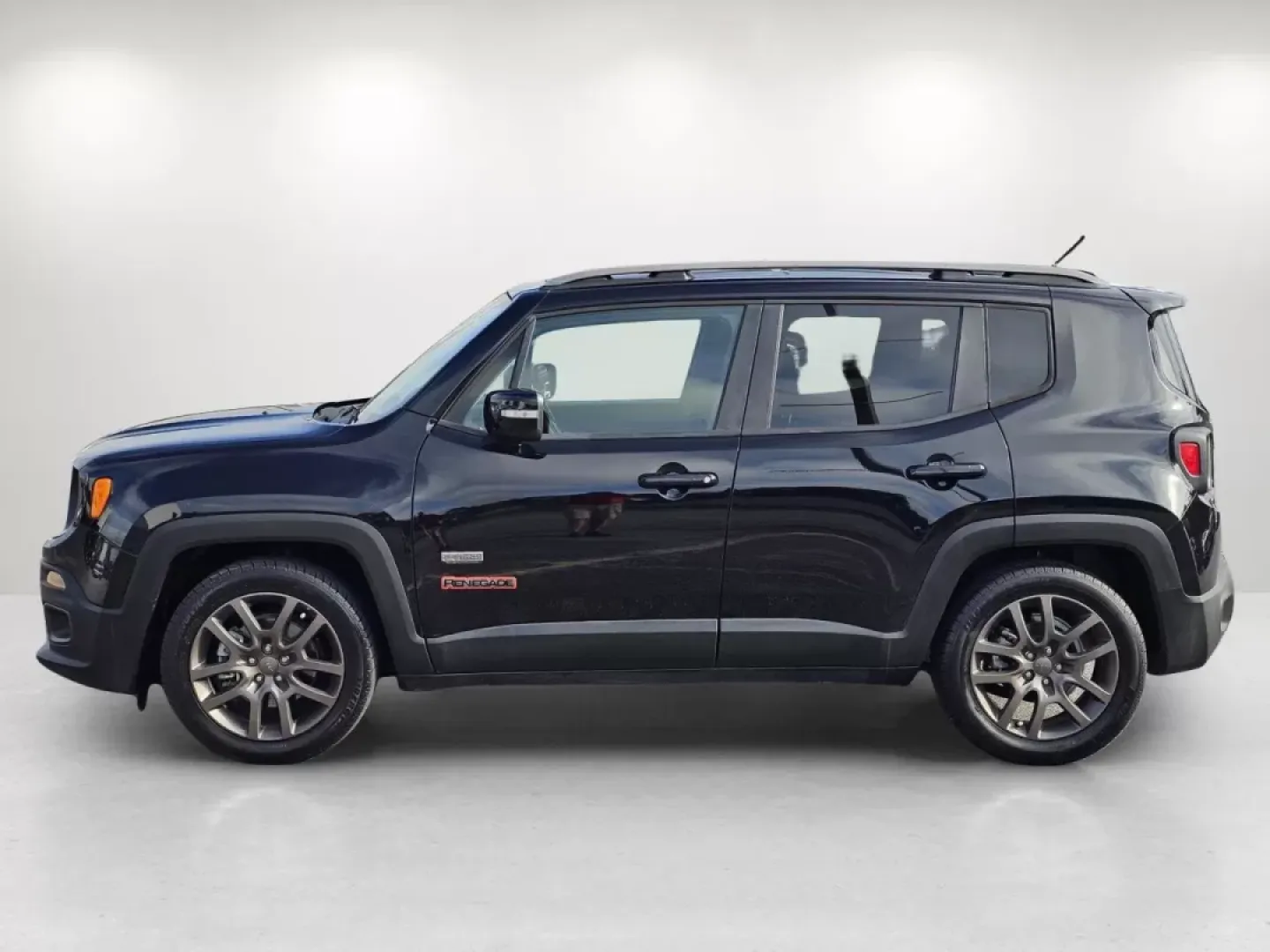 2016 /Black Jeep Renegade 75th Anniversary (ZACCJABTXGP) with an Other engine, located at 3959 U.S. 80 W, Phenix City, AL, 36870, (334) 297-4885, 32.469296, -85.135185 - ### Adventure Awaits: Own the 2016 Jeep Renegade 75th Anniversary at Gils Auto!<br /> <br /> If you're seeking a vehicle that perfectly balances style, functionality, and a true spirit of adventure, look no further than the **2016 Jeep Renegade 75th Anniversary** edition. Ideal for weekend getaways - Photo#8