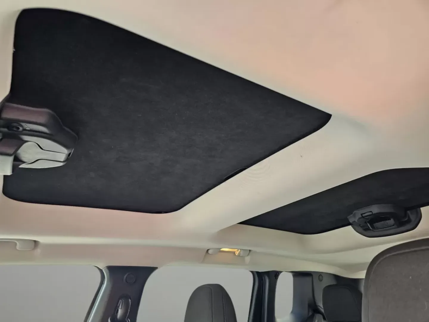 2016 /Black Jeep Renegade 75th Anniversary (ZACCJABTXGP) with an Other engine, located at 3959 U.S. 80 W, Phenix City, AL, 36870, (334) 297-4885, 32.469296, -85.135185 - ### Adventure Awaits: Own the 2016 Jeep Renegade 75th Anniversary at Gils Auto!<br /> <br /> If you're seeking a vehicle that perfectly balances style, functionality, and a true spirit of adventure, look no further than the **2016 Jeep Renegade 75th Anniversary** edition. Ideal for weekend getaways - Photo#11