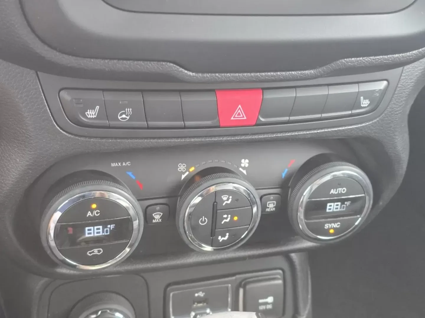 2016 /Black Jeep Renegade Limited (ZACCJBDT2GP) with an Other engine, located at 5115 14th Ave., Columbus, GA, 31904, (706) 323-0345, 32.511494, -84.971046 - ### Discover the 2016 Jeep Renegade Limited: Your Perfect Adventure Companion<br /> <br /> Are you ready for escapades that take you from the bustling streets of Phenix City to the great outdoors? The **2016 Jeep Renegade Limited** is not just a vehicle; it's a lifestyle upgrade designed for those w - Photo#13