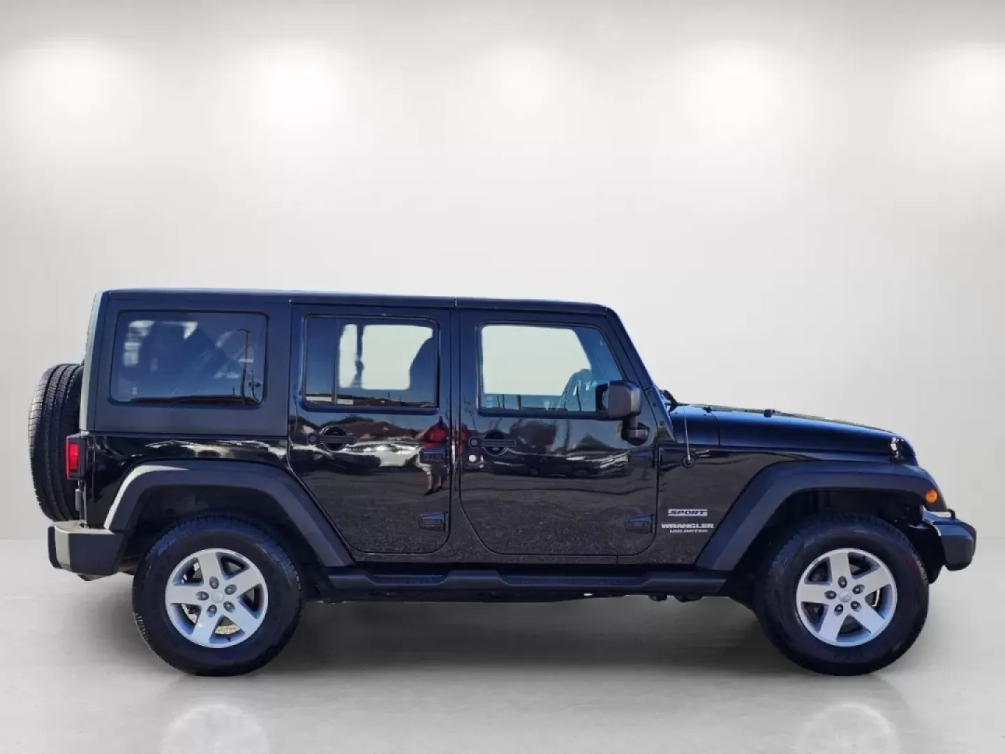 2016 /Black Jeep Wrangler Sport (1C4BJWDG7GL) with an Other engine, located at 1430 Gateway Drive, Opelika, AL, 36801, (334) 239-0944, 32.637871, -85.409790 - **Unleash Your Adventurous Spirit with This 2016 Jeep Wrangler Sport!**<br /> <br /> Are you ready to conquer the great outdoors or simply navigate through your daily commute with style? Look no further than this rugged 2016 Jeep Wrangler Sport! Known for its versatility and iconic design, the Jeep - Photo#4