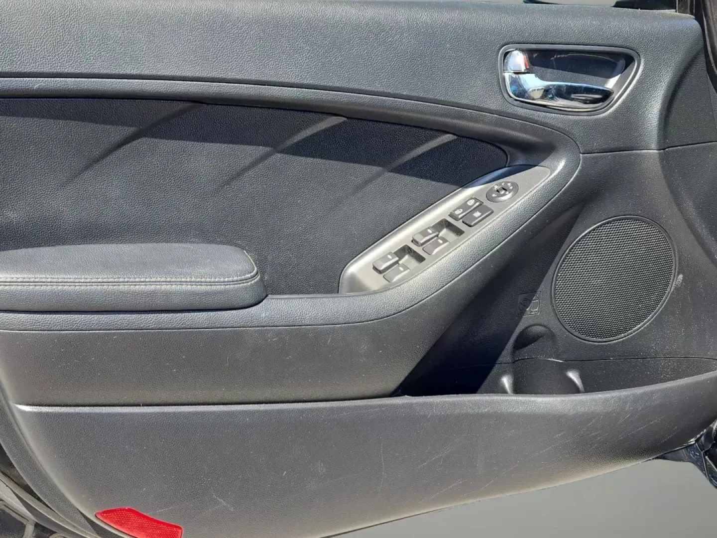 2016 /Black Kia Forte LX (KNAFK4A6XG5) with an Other engine, located at 804 22nd Ave, Phenix City, AL, 36870, (334) 297-1860, 32.484749, -85.024475 - ### Discover Your Perfect Ride: 2016 Kia Forte LX in Phenix City, AL<br /> <br /> Are you in the market for a dependable vehicle that fits your lifestyle perfectly? Look no further than this 2016 Kia Forte LX, available now at Gils Auto - Phenix City #2. Whether you're a busy commuter navigating the - Photo#10