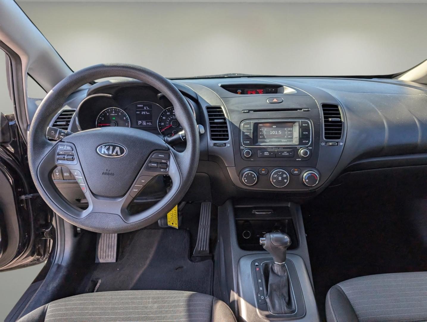 2016 /Black Kia Forte LX (KNAFX4A64G5) with an Regular Unleaded I-4 1.8 L/110 engine, 6-Speed Automatic w/OD transmission, located at 7000 Northlake Connector, Columbus, GA, 31904, (706) 987-8085, 32.524975, -84.978134 - 2016 Kia Forte LX - Photo#11