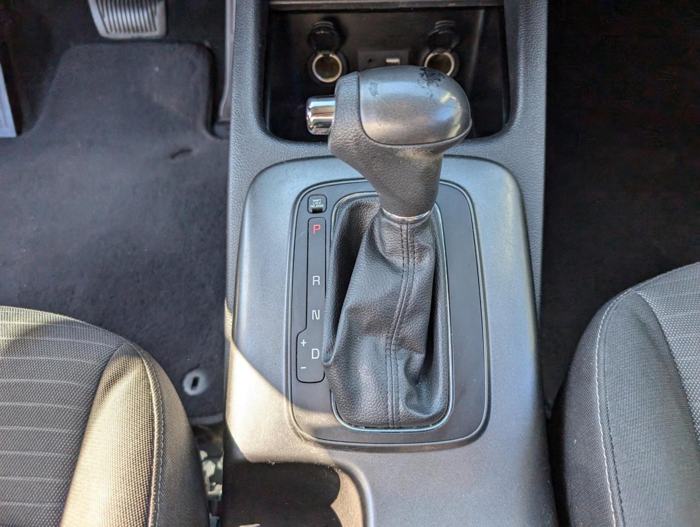 2016 /Black Kia Forte LX (KNAFX4A64G5) with an Regular Unleaded I-4 1.8 L/110 engine, 6-Speed Automatic w/OD transmission, located at 7000 Northlake Connector, Columbus, GA, 31904, (706) 987-8085, 32.524975, -84.978134 - 2016 Kia Forte LX - Photo#13