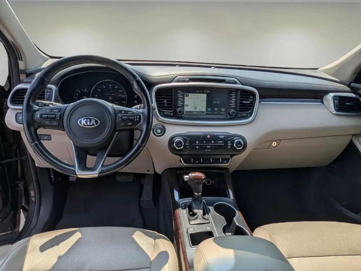 2016 /Stone Beige Kia Sorento EX (5XYPH4A10GG) with an Other engine, located at 521 Old Farm Lane Rd, Prattville, AL, 36066, (334) 325-1505, 32.482460, -86.416367 - Are you ready to elevate your family adventures or daily commutes? Look no further than this stunning 2016 Kia Sorento EX, available now at Gils Auto in Phenix City, AL! With ample space, modern technology, and robust safety features, this stylish SUV is perfect for growing families, weekend explore - Photo#11