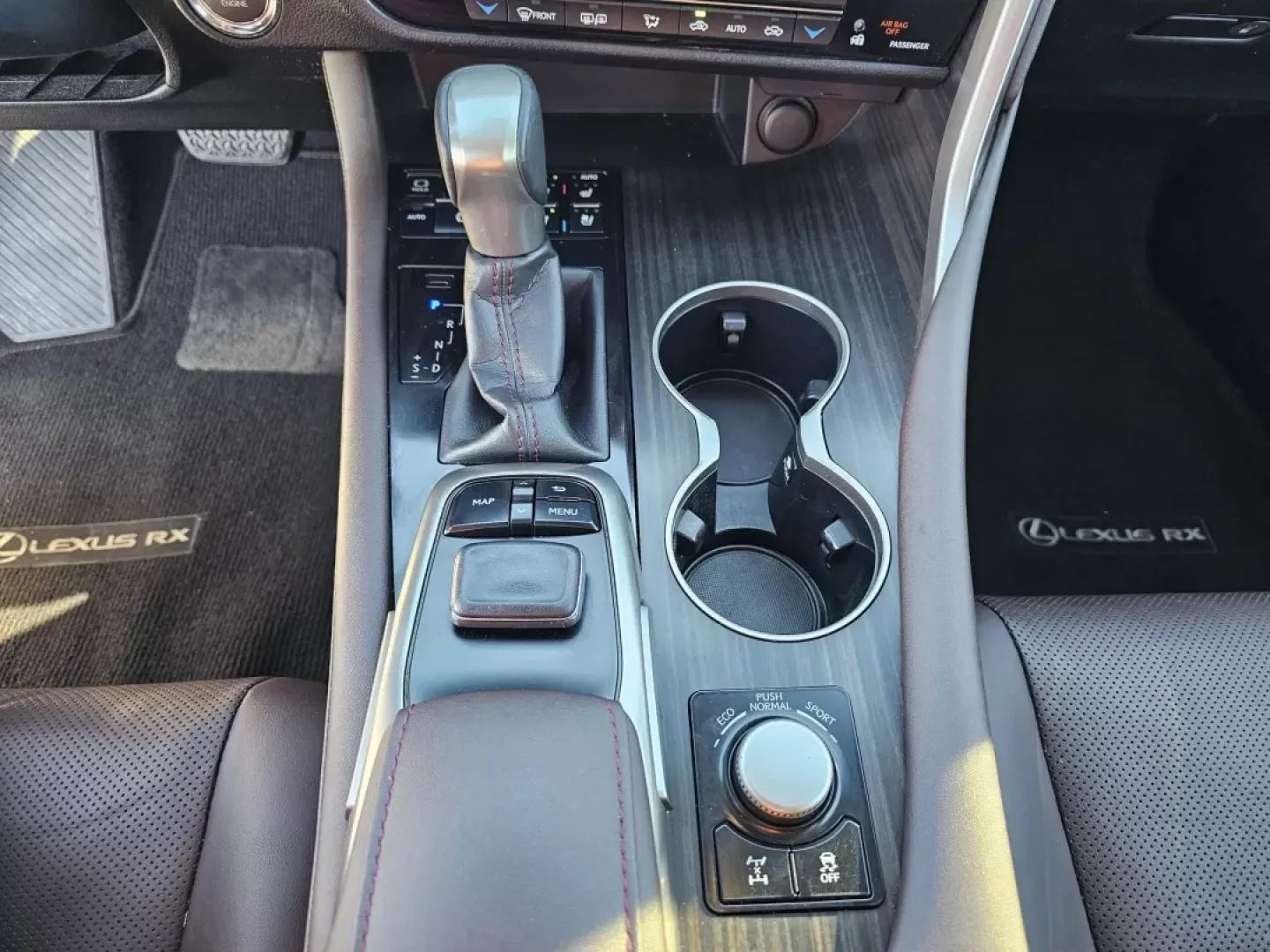 2016 Lexus RX 350 (2T2BZMCA6GC) with an Other engine, located at 5115 14th Ave., Columbus, GA, 31904, (706) 323-0345, 32.511494, -84.971046 - **Discover the Perfect Blend of Luxury and Utility with This 2016 Lexus RX 350!**<br /> <br /> Are you on the hunt for an SUV that effortlessly combines luxury with functionality? Look no further than this stunning 2016 Lexus RX 350, available now at Gils Auto in Phenix City, AL. Whether you're comm - Photo#11