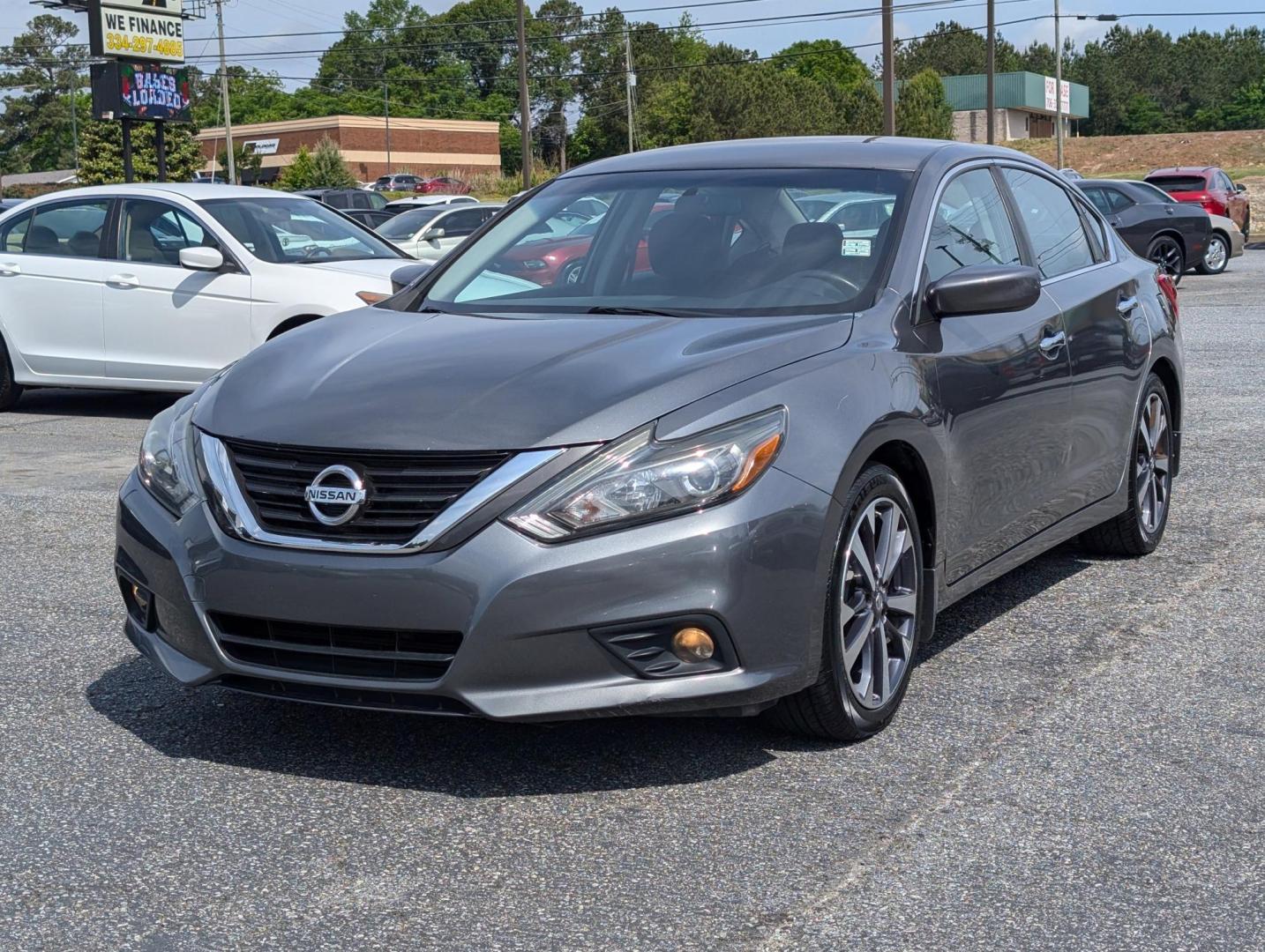 2016 /Charcoal Nissan Altima 2.5 SR (1N4AL3AP5GC) with an Regular Unleaded I-4 2.5 L/152 engine, 1-Speed CVT w/OD transmission, located at 3959 U.S. 80 W, Phenix City, AL, 36870, (334) 297-4885, 32.469296, -85.135185 - 2016 Nissan Altima 2.5 SR - Photo#1
