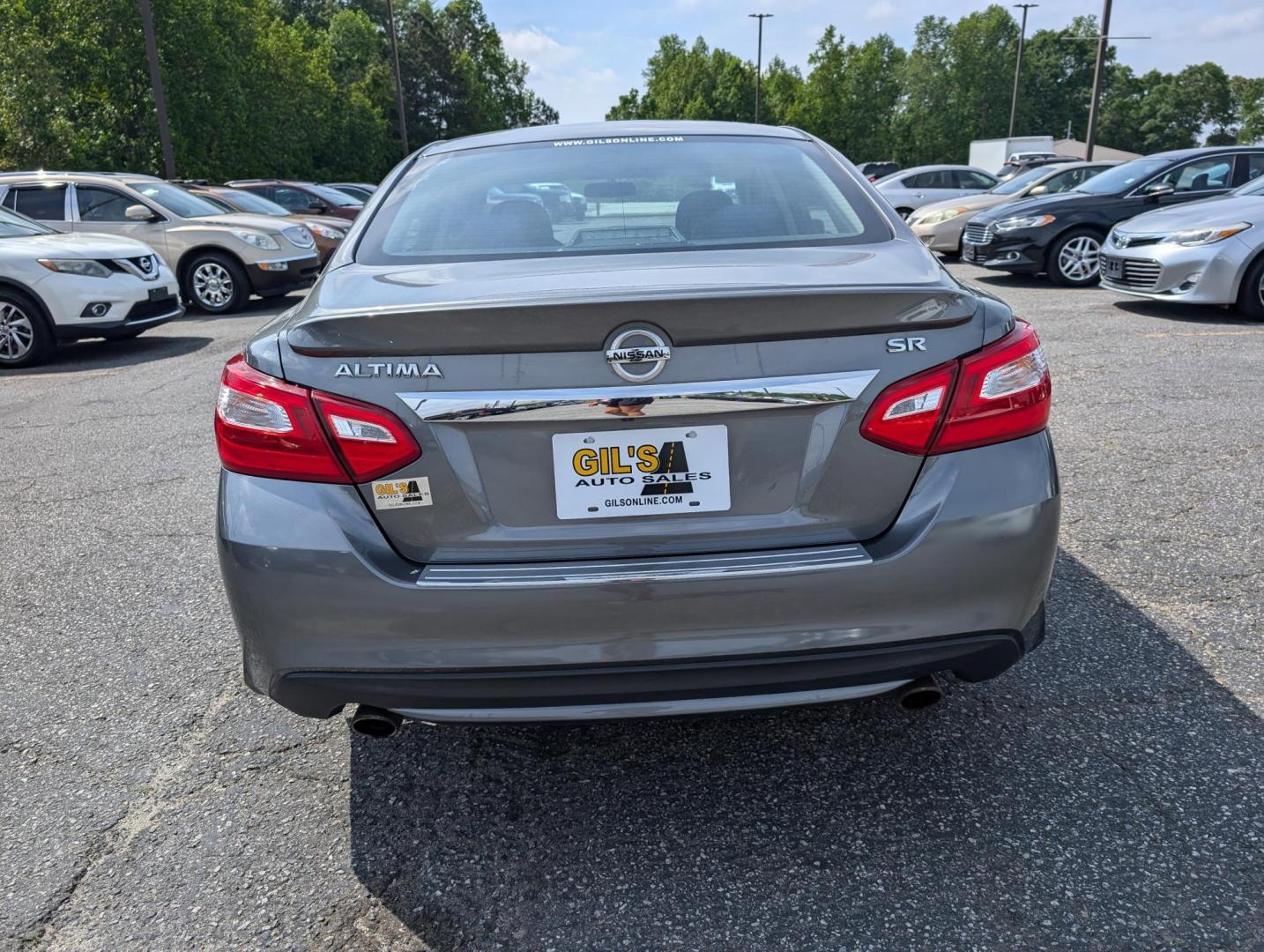 2016 /Charcoal Nissan Altima 2.5 SR (1N4AL3AP5GC) with an Regular Unleaded I-4 2.5 L/152 engine, 1-Speed CVT w/OD transmission, located at 3959 U.S. 80 W, Phenix City, AL, 36870, (334) 297-4885, 32.469296, -85.135185 - 2016 Nissan Altima 2.5 SR - Photo#6