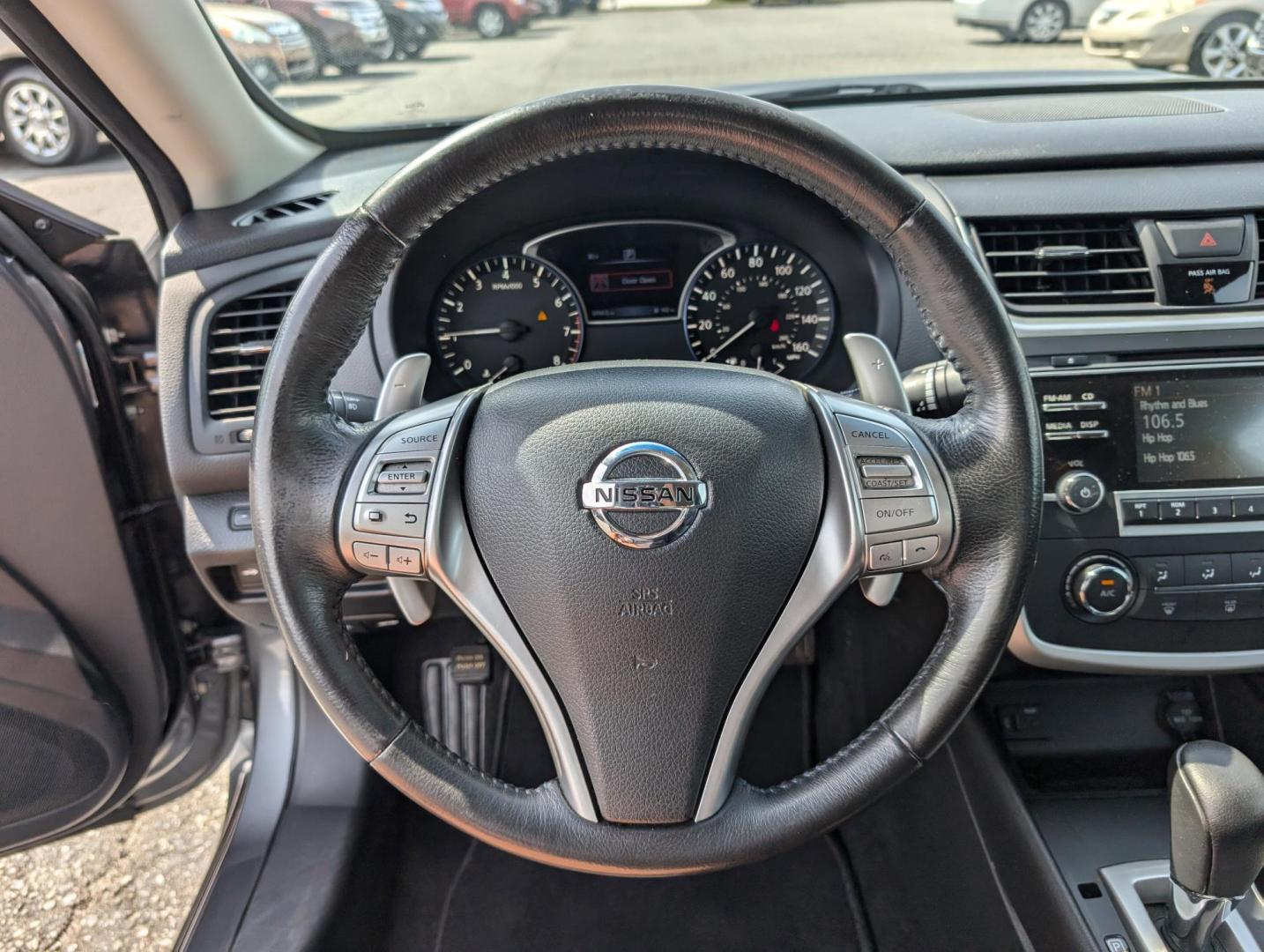 2016 /Charcoal Nissan Altima 2.5 SR (1N4AL3AP5GC) with an Regular Unleaded I-4 2.5 L/152 engine, 1-Speed CVT w/OD transmission, located at 3959 U.S. 80 W, Phenix City, AL, 36870, (334) 297-4885, 32.469296, -85.135185 - 2016 Nissan Altima 2.5 SR - Photo#16