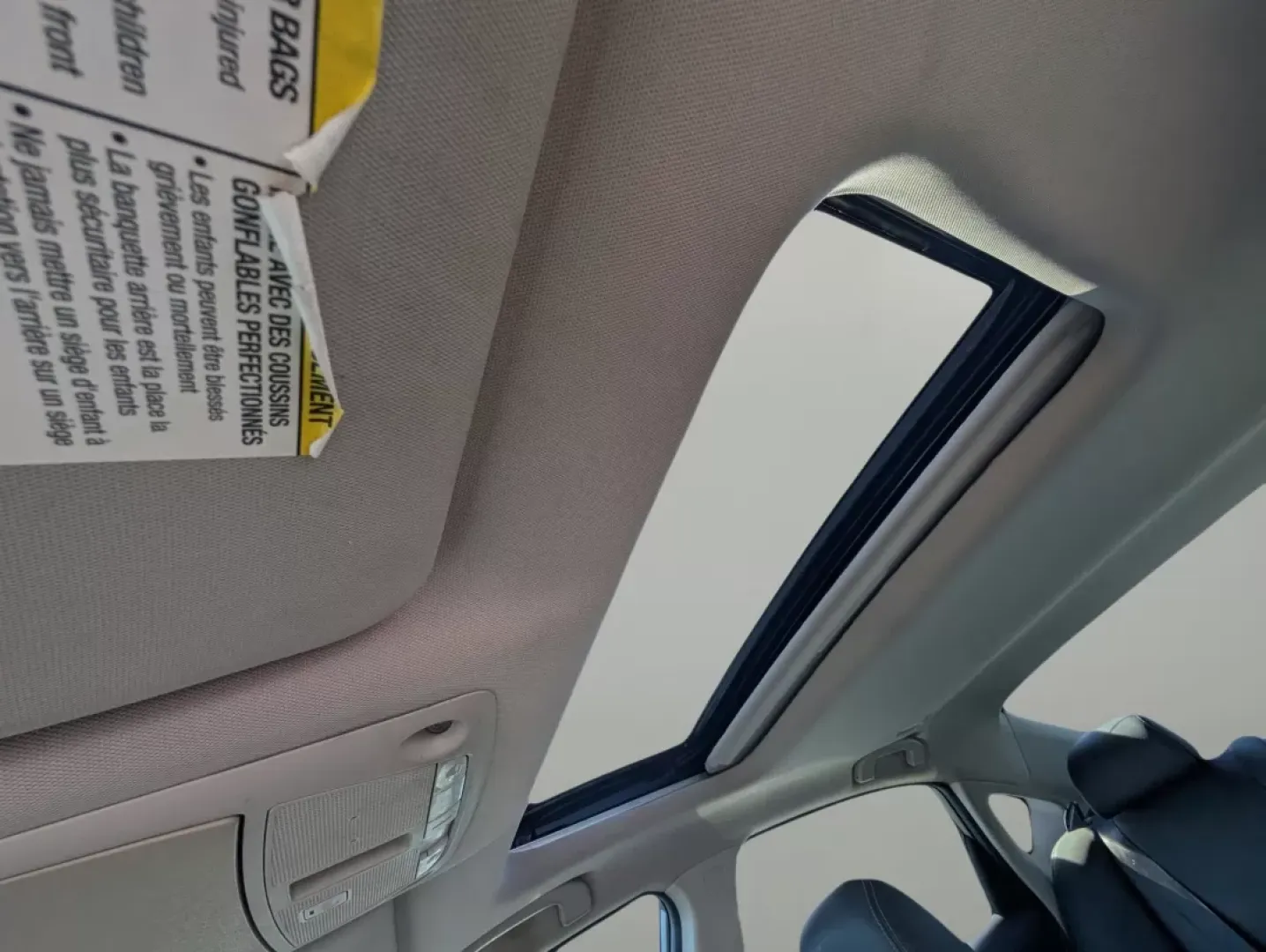 2016 Nissan Altima 3.5 SL (1N4BL3AP1GC) with an Other engine, located at 7000 Northlake Connector, Columbus, GA, 31904, (706) 987-8085, 32.524975, -84.978134 - **Experience Everyday Excellence with the 2016 Nissan Altima Your Ideal Sedan for Phenix City, AL!**<br /> <br /> Are you in the market for a dependable sedan that effortlessly blends comfort, style, and efficiency? Look no further than this stunning 2016 Nissan Altima, available now at Gils Auto, - Photo#16