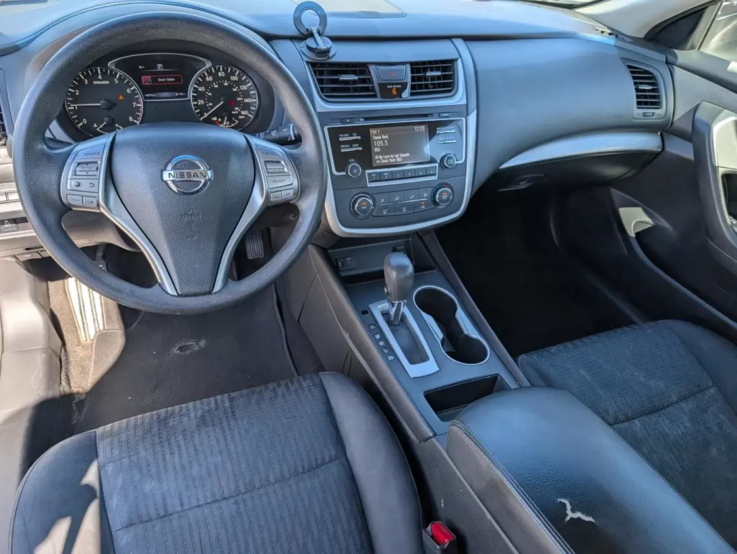 2016 Nissan Altima (1N4AL3AP8GC) with an Other engine, located at 3959 U.S. 80 W, Phenix City, AL, 36870, (334) 297-4885, 32.469296, -85.135185 - **Discover the Perfect Blend of Comfort and Reliability with the 2016 Nissan Altima at Gils Auto!**<br /> <br /> Are you searching for a dependable sedan that effortlessly combines style, comfort, and affordability? Look no further! The 2016 Nissan Altima, available at Gils Auto in Phenix City, AL, - Photo#11