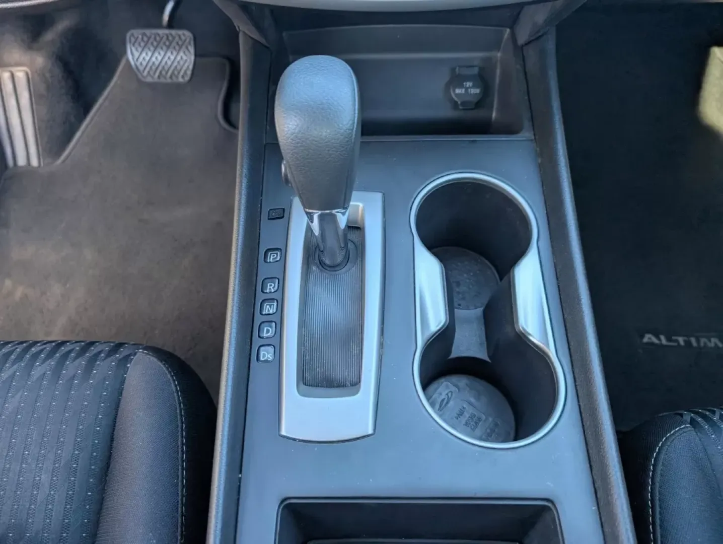 2016 /Charcoal Nissan Altima 2.5 S (1N4AL3AP3GC) with an Other engine, located at 5115 14th Ave., Columbus, GA, 31904, (706) 323-0345, 32.511494, -84.971046 - Experience a new level of driving with the 2016 Nissan Altima 2.5 S, a blend of style, reliability, and comfort-ideal for both daily commutes and weekend getaways. Whether you're a growing family navigating the bustling streets of Phenix City or a budget-conscious buyer searching for low down paymen - Photo#13