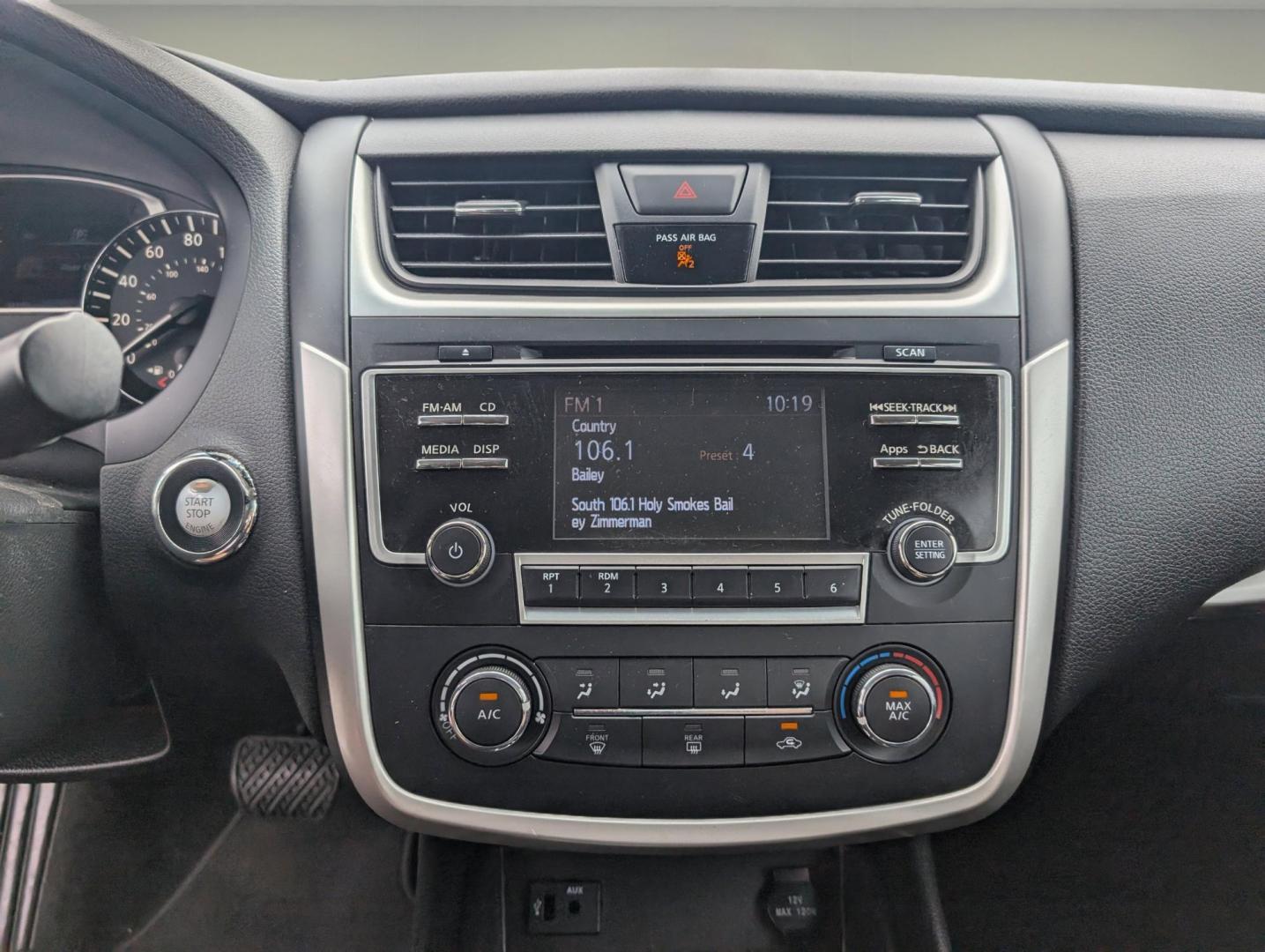 2016 /Charcoal Nissan Altima 2.5 S (1N4AL3AP9GN) with an Regular Unleaded I-4 2.5 L/152 engine, 1-Speed CVT w/OD transmission, located at 804 22nd Ave, Phenix City, AL, 36870, (334) 297-1860, 32.484749, -85.024475 - 2016 Nissan Altima 2.5 S - Photo#14