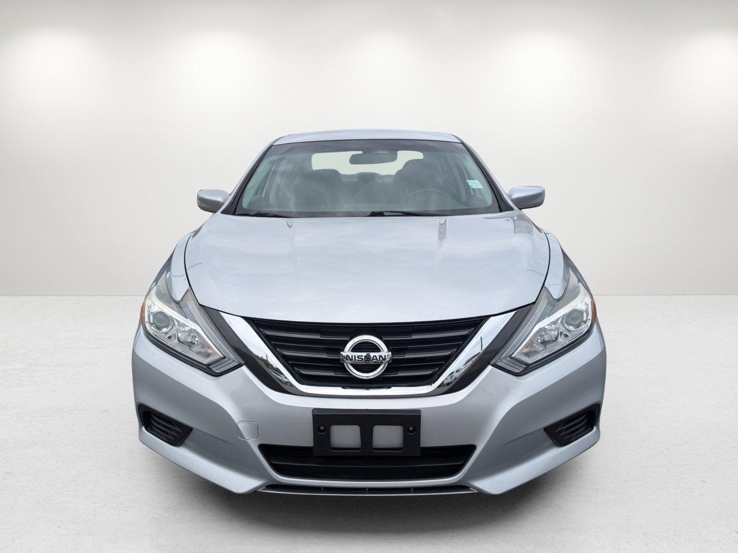 2016 /Charcoal Nissan Altima 2.5 S (1N4AL3AP9GN) with an Regular Unleaded I-4 2.5 L/152 engine, 1-Speed CVT w/OD transmission, located at 804 22nd Ave, Phenix City, AL, 36870, (334) 297-1860, 32.484749, -85.024475 - 2016 Nissan Altima 2.5 S - Photo#1
