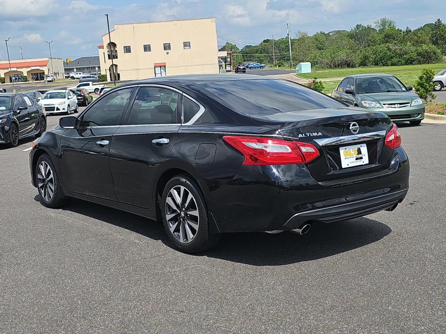 2016 /Charcoal Nissan Altima 2.5 S (1N4AL3AP8GC) with an Regular Unleaded I-4 2.5 L/152 engine, 1-Speed CVT w/OD transmission, located at 521 Old Farm Lane Rd, Prattville, AL, 36066, (334) 325-1505, 32.482460, -86.416367 - 2016 Nissan Altima 2.5 S - Photo#6