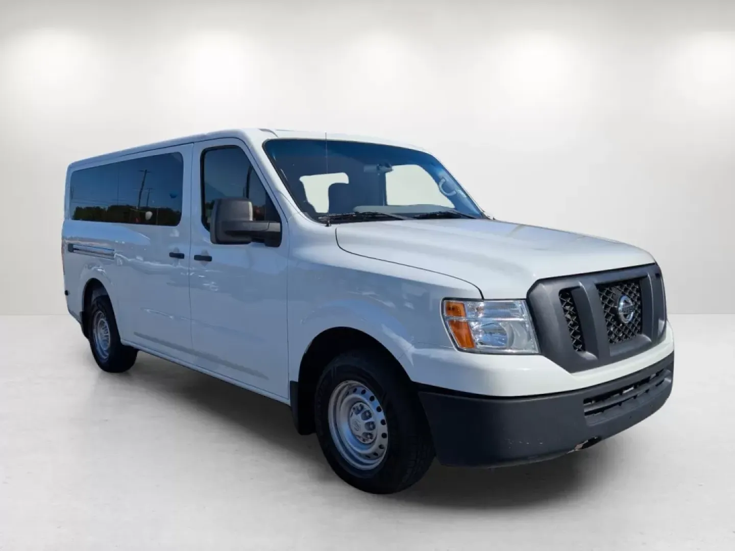 2016 /Gray Nissan NVP S (5BZBF0AA2GN) with an Other engine, located at 521 Old Farm Lane Rd, Prattville, AL, 36066, (334) 325-1505, 32.482460, -86.416367 - **Discover Your Family's Next Adventure with the 2016 Nissan NVP at Gils Auto!**<br /> <br /> Are you looking for a versatile vehicle that can accommodate your growing family, transport your sports team, or even serve as the perfect ride for your weekend adventures? Look no further than the 2016 Nis - Photo#3