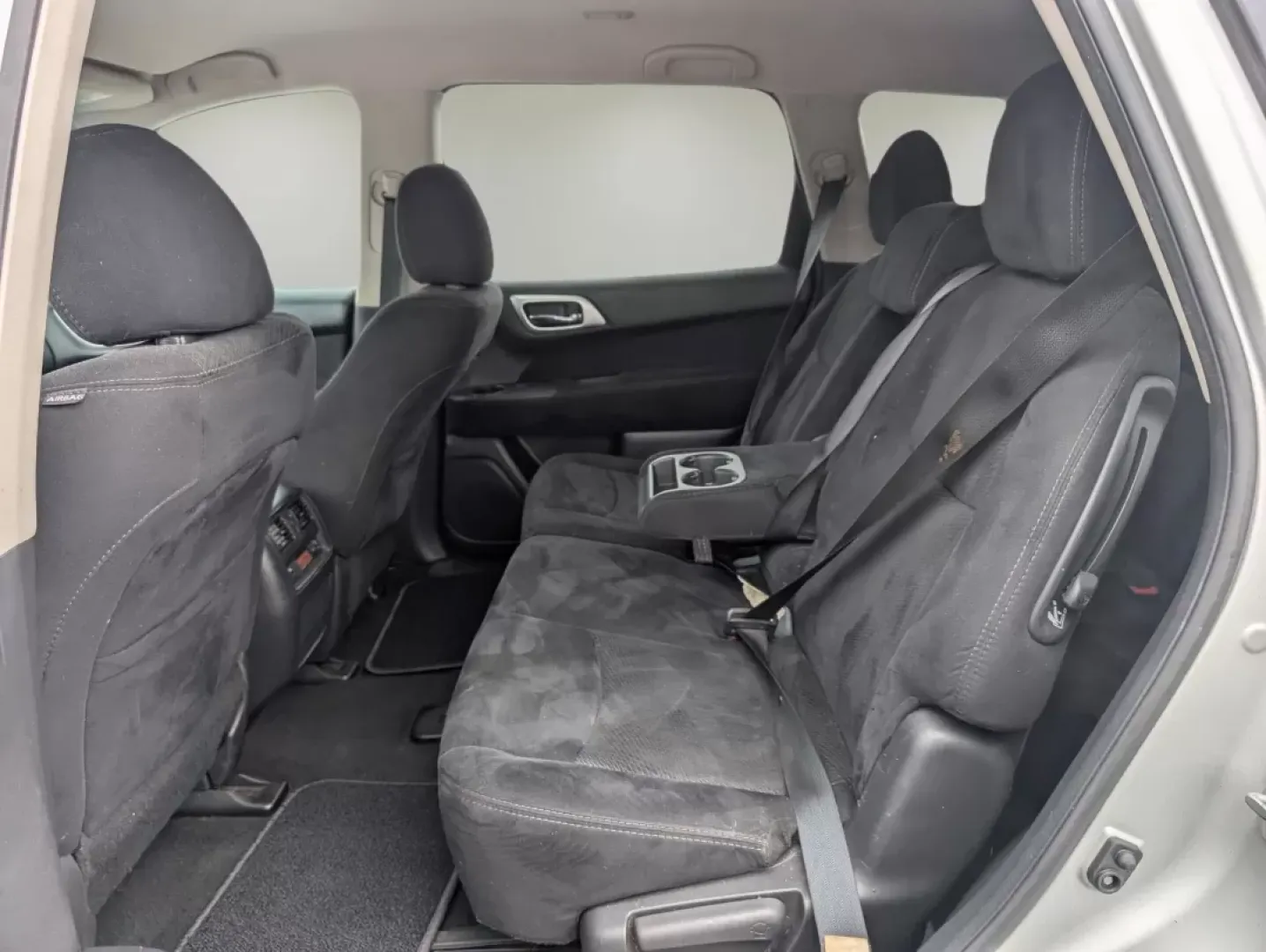 2016 Nissan Pathfinder S (5N1AR2MN0GC) with an Other engine, located at 5115 14th Ave., Columbus, GA, 31904, (706) 323-0345, 32.511494, -84.971046 - **Discover an Adventure with the 2016 Nissan Pathfinder S The Ideal Family SUV!**<br /> <br /> Are you searching for a reliable and spacious SUV that can seamlessly accommodate your family's lifestyle? Look no further than the 2016 Nissan Pathfinder S, now available at Gils Auto in Phenix City, AL. - Photo#10
