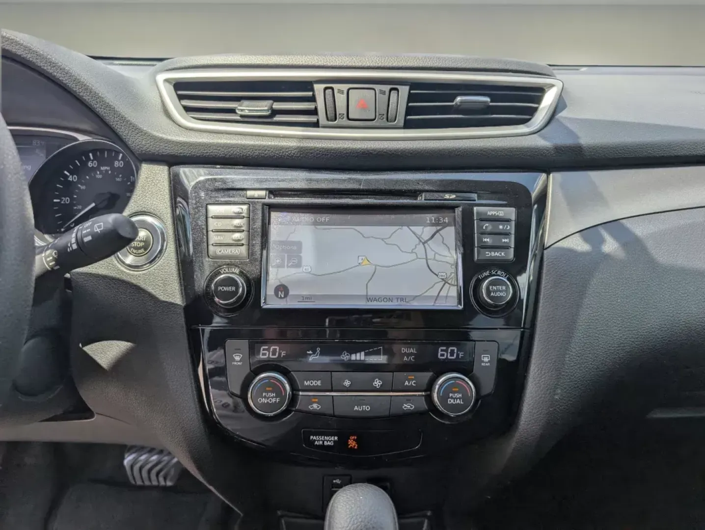 2016 /Charcoal Nissan Rogue SV (5N1AT2MV4GC) with an Regular Unleaded I-4 2.5 L/152 engine, 1-Speed CVT w/OD transmission, located at 1430 Gateway Drive, Opelika, AL, 36801, (334) 239-0944, 32.637871, -85.409790 - 2016 Nissan Rogue SV - Photo#14