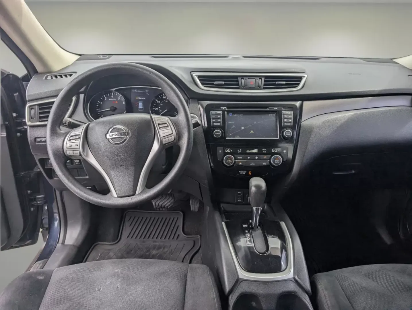 2016 /Charcoal Nissan Rogue SV (5N1AT2MT7GC) with an Other engine, located at 804 22nd Ave, Phenix City, AL, 36870, (334) 297-1860, 32.484749, -85.024475 - Discover the perfect blend of style, comfort, and functionality with this stunning 2016 Nissan Rogue SV, available now at Gils Auto in Phenix City, AL. Whether you're navigating busy city streets or embarking on a weekend adventure, this spacious SUV is designed to fit your lifestyle seamlessly. Wit - Photo#11