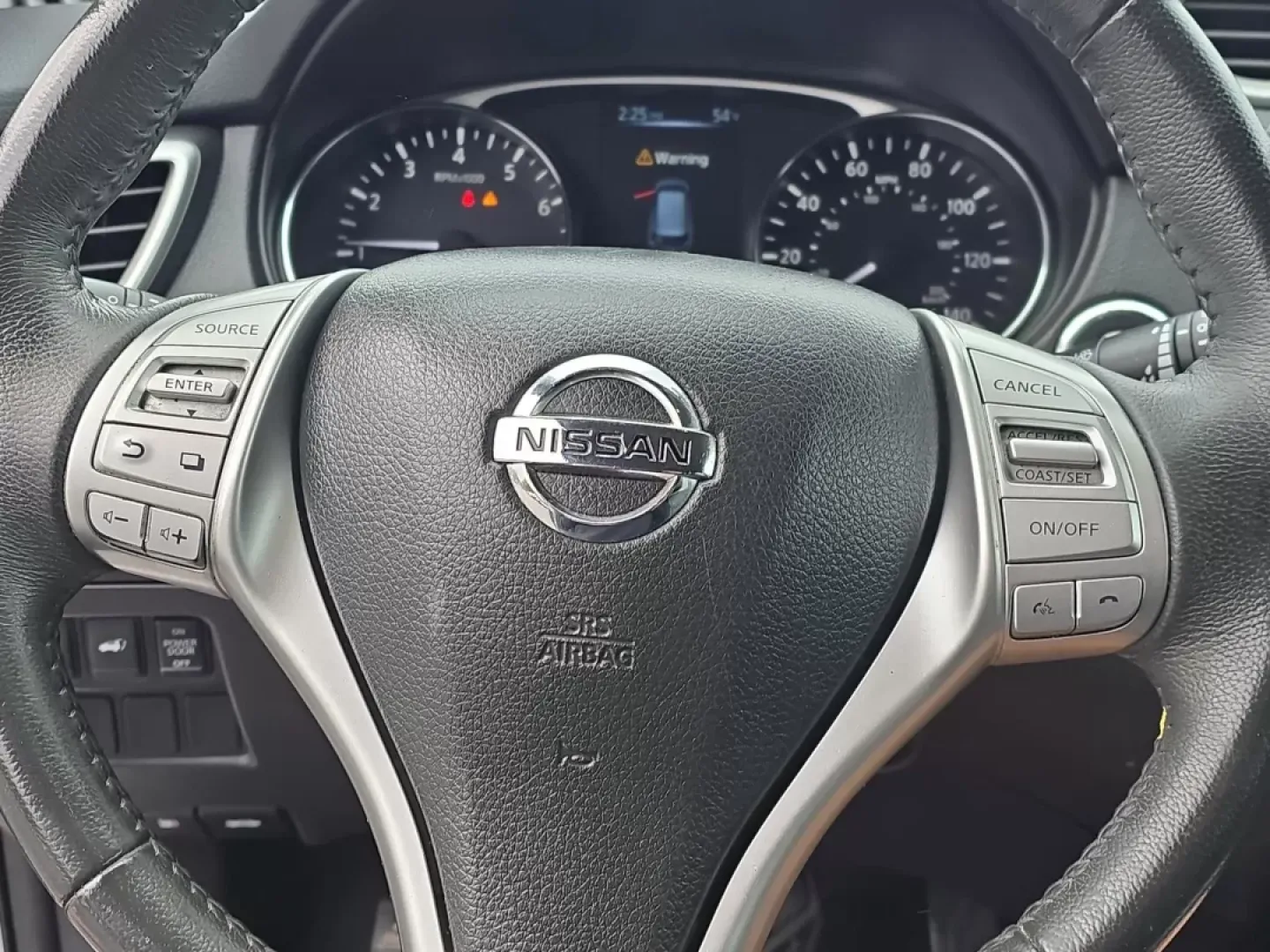 2016 /Charcoal Nissan Rogue SL (5N1AT2MT3GC) with an Other engine, located at 521 Old Farm Lane Rd, Prattville, AL, 36066, (334) 325-1505, 32.482460, -86.416367 - **Explore Adventure with the 2016 Nissan Rogue SL at Gils Auto - Your Family-Friendly Buy Here Pay Here Dealership!**<br /> <br /> Are you searching for the perfect SUV that fits seamlessly into your adventurous lifestyle? Look no further! The 2016 Nissan Rogue SL combines practicality and comfort, - Photo#15