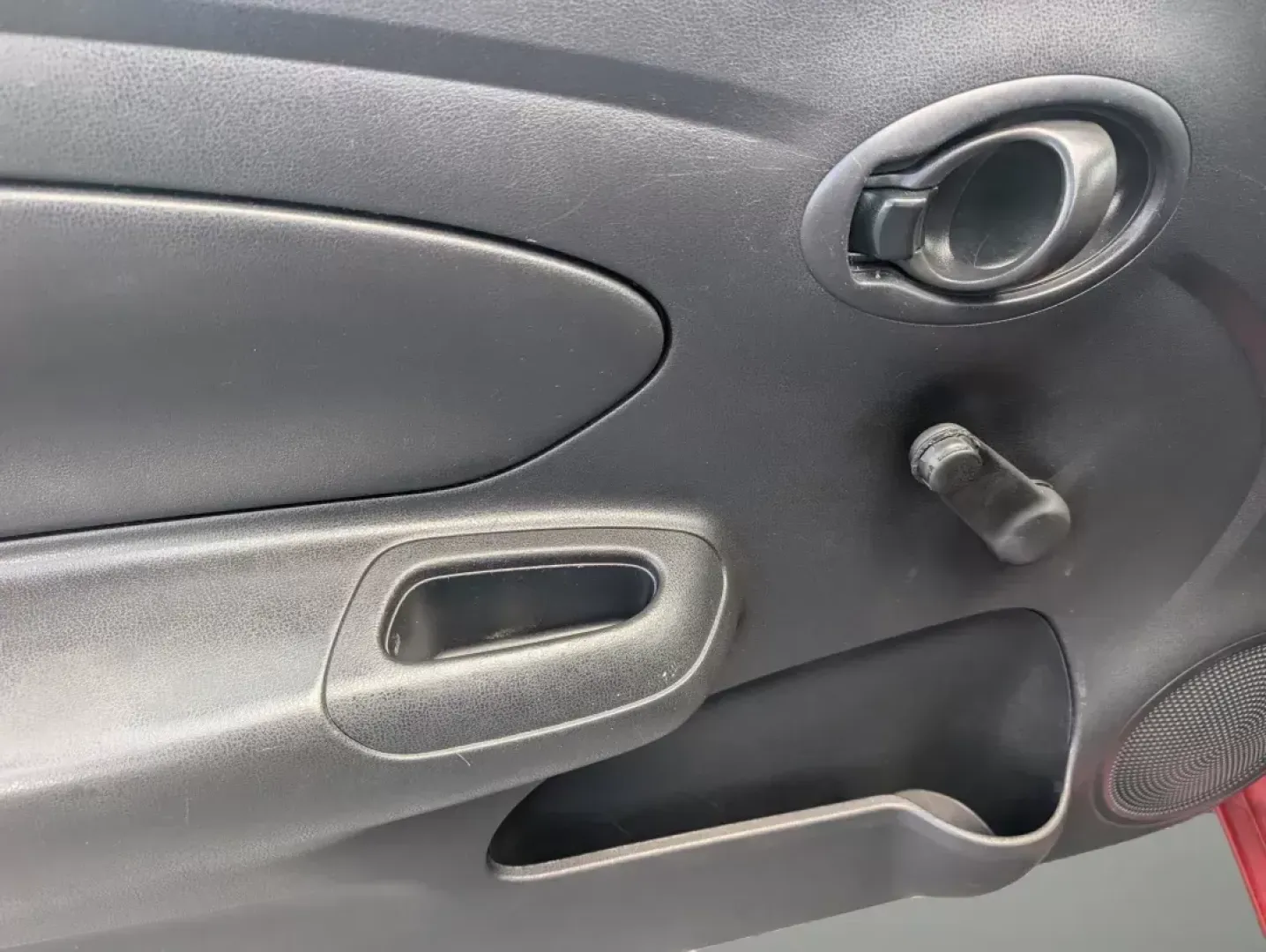 2016 /Charcoal Nissan Versa S Plus (3N1CN7AP8GL) with an Other engine, located at 521 Old Farm Lane Rd, Prattville, AL, 36066, (334) 325-1505, 32.482460, -86.416367 - Are you searching for a reliable, budget-friendly vehicle to enhance your daily commute or accommodate your growing family? Look no further! At Gils Auto in Prattville, AL, we proudly present this 2016 Nissan Versa S Plus, an ideal sedan that marries comfort, efficiency, and practicality-all at an i - Photo#8