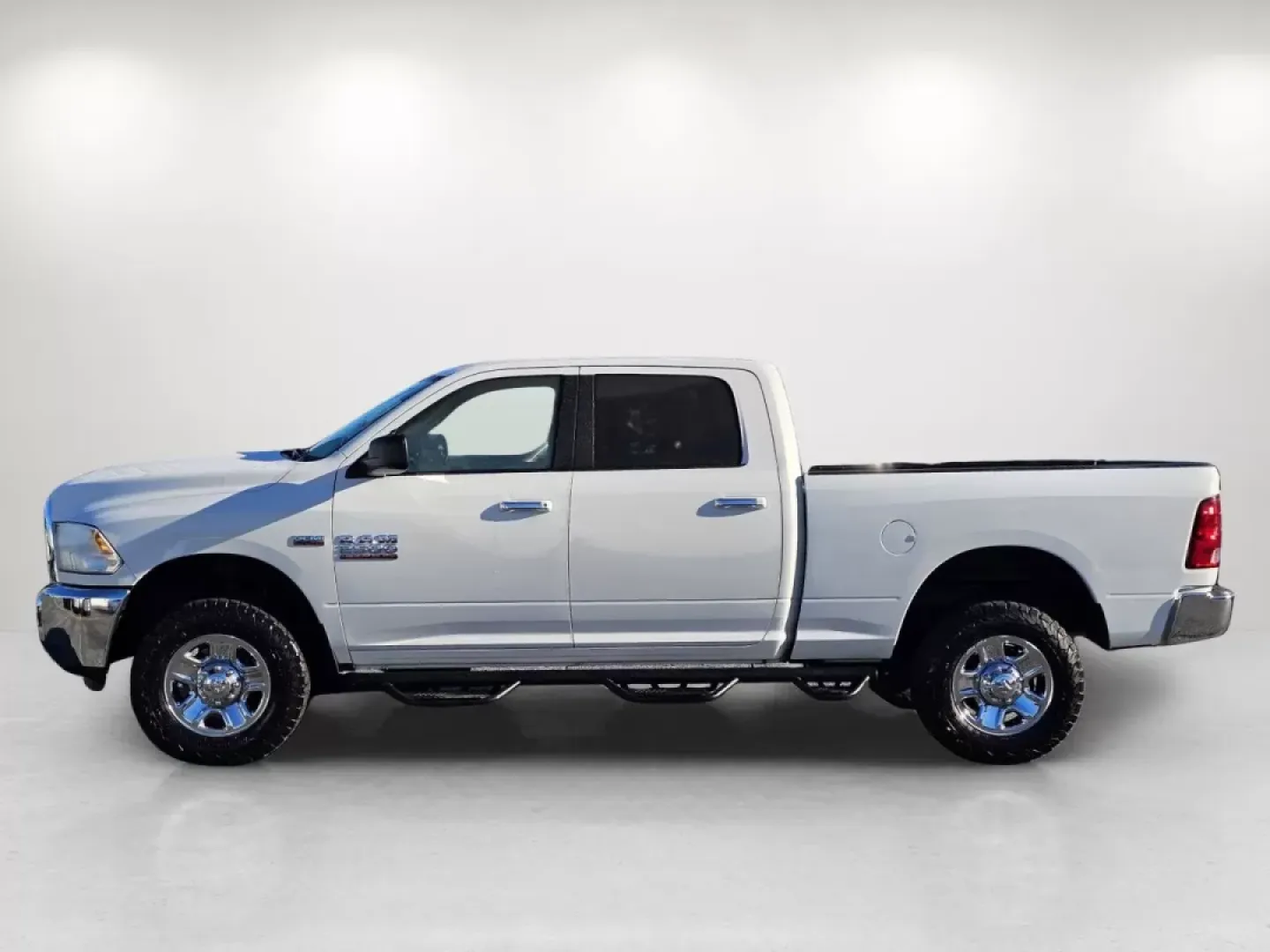 2016 /Diesel Gray/Black Ram 2500 SLT (3C6TR5DT2GG) with an Other engine, located at 804 22nd Ave, Phenix City, AL, 36870, (334) 297-1860, 32.484749, -85.024475 - **Discover Your Next Adventure with the 2016 Ram 2500 SLT at Gils Auto!**<br /> <br /> Whether you're hauling heavy loads, embarking on weekend adventures, or navigating daily commutes, the 2016 Ram 2500 SLT is the versatile pickup truck you need. With its robust build and impressive features, this - Photo#7