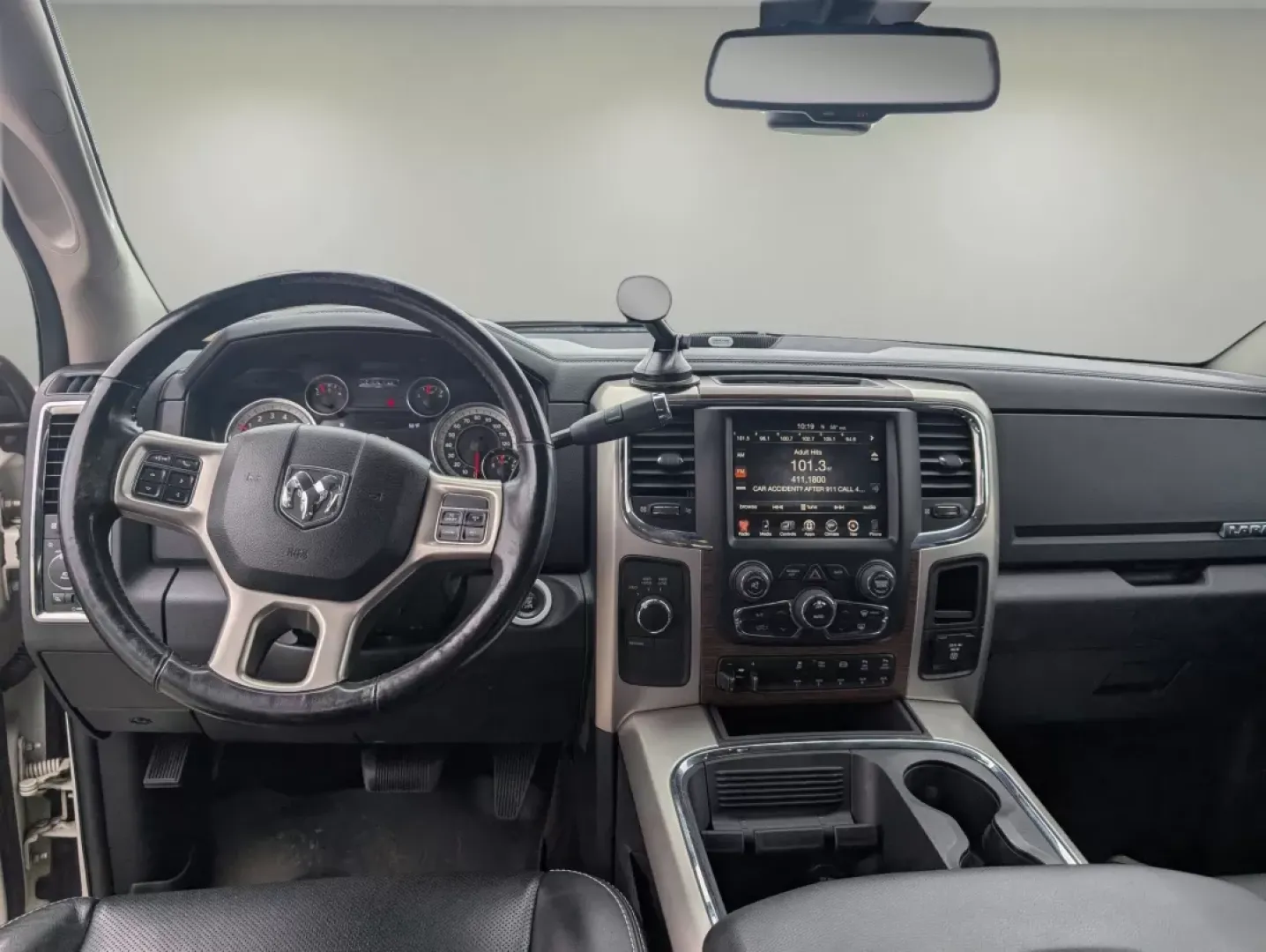 2016 /Black Ram 2500 Laramie (3C6UR5FL7GG) with an Other engine, located at 804 22nd Ave, Phenix City, AL, 36870, (334) 297-1860, 32.484749, -85.024475 - **Discover Your Next Adventure with the 2016 Ram 2500 Laramie Crew Cab Pickup at Gils Auto, Phenix City!**<br /> <br /> Are you ready to tackle both your workweek and weekend adventures with unmatched confidence? The 2016 Ram 2500 Laramie is your perfect companion for fulfilling all your hauling nee - Photo#15