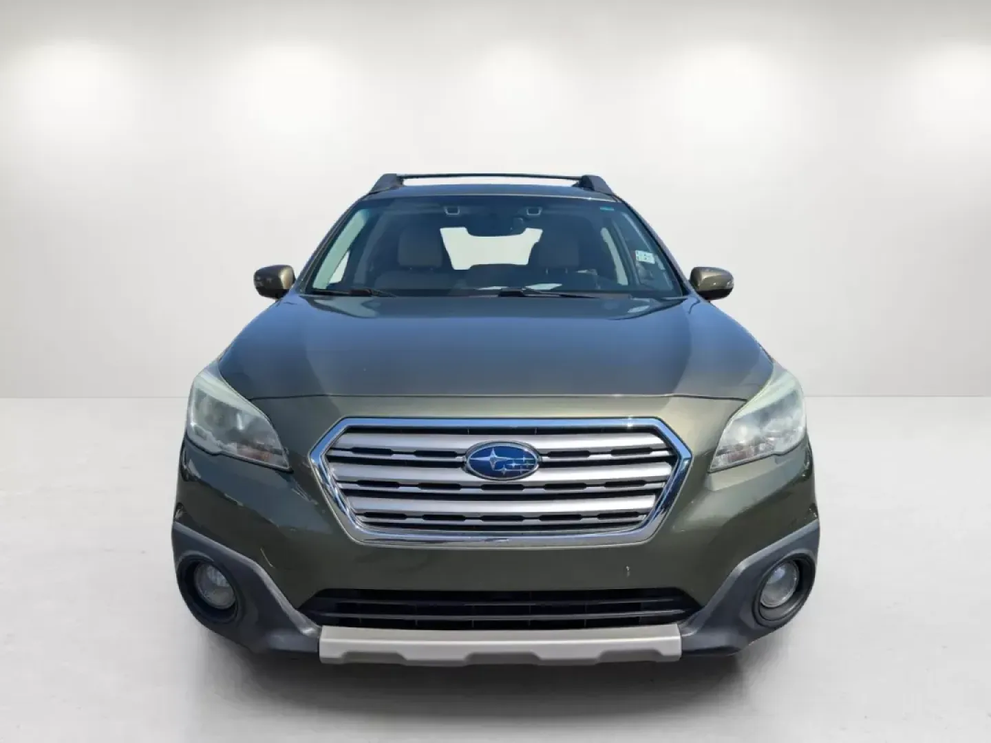 2016 /Warm Ivory Subaru Outback 2.5i Limited (4S4BSBNC2G3) with an Regular Unleaded H-4 2.5 L/152 engine, 6-Speed CVT w/OD transmission, located at 1430 Gateway Drive, Opelika, AL, 36801, (334) 239-0944, 32.637871, -85.409790 - 2016 Subaru Outback 2.5i Limited - Photo#2
