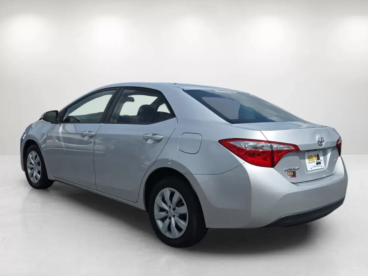 2016 Toyota Corolla (2T1BURHE3GC) with an Other engine, located at 7000 Northlake Connector, Columbus, GA, 31904, (706) 987-8085, 32.524975, -84.978134 - If you're searching for a reliable and budget-friendly vehicle for your daily commutes or weekend adventures, look no further than this 2016 Toyota Corolla, now available at Gils Auto in Phenix City, AL. With a sleek silver exterior and impressive features, this sedan is not just a mode of transport - Photo#6