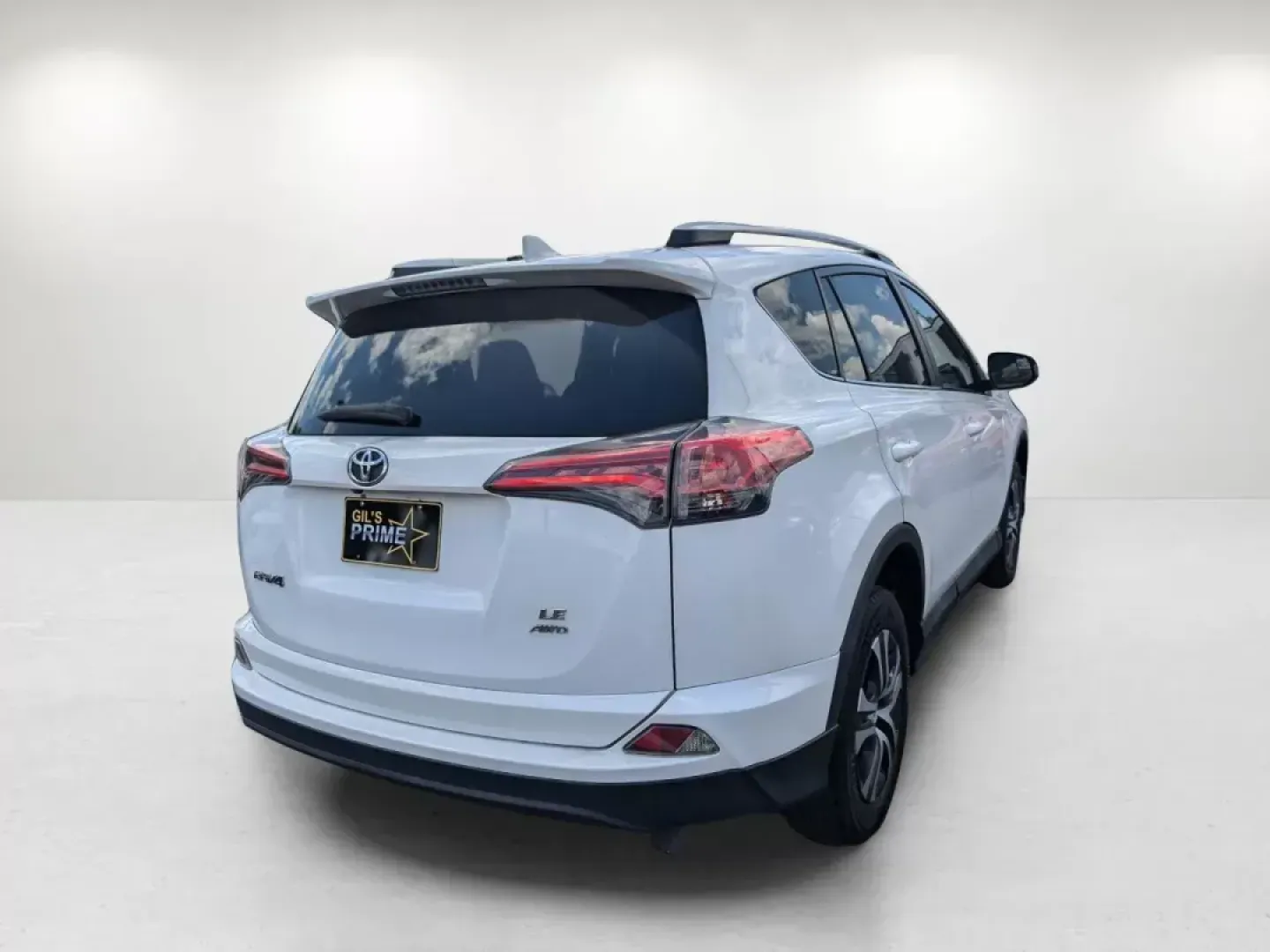 2016 Toyota RAV4 LE (2T3BFREV0GW) with an Other engine, located at 5115 14th Ave., Columbus, GA, 31904, (706) 323-0345, 32.511494, -84.971046 - **Explore New Adventures with the 2016 Toyota RAV4 LE Perfect for Your Active Lifestyle!**<br /> <br /> Are you ready to elevate your daily commute or weekend getaway? The 2016 Toyota RAV4 LE is here to accompany you on all your journeys, whether you're navigating the bustling streets of Columbus, - Photo#4