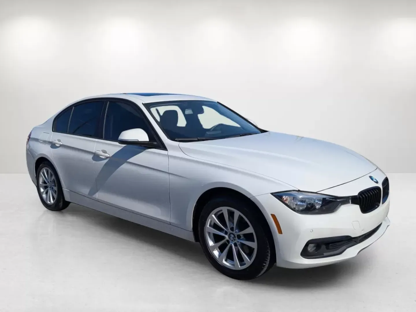 2017 BMW 3 Series 320i (WBA8E1G38HN) with an Other engine, located at 3959 U.S. 80 W, Phenix City, AL, 36870, (334) 297-4885, 32.469296, -85.135185 - **Elevate Your Daily Drive with the 2017 BMW 3 Series at Gils Auto in Phenix City, AL!**<br /> <br /> Are you ready to transform your daily commute into an exhilarating experience? The 2017 BMW 3 Series 320i is not just a vehicle; it's a lifestyle upgrade that effortlessly blends luxury and performa - Photo#2