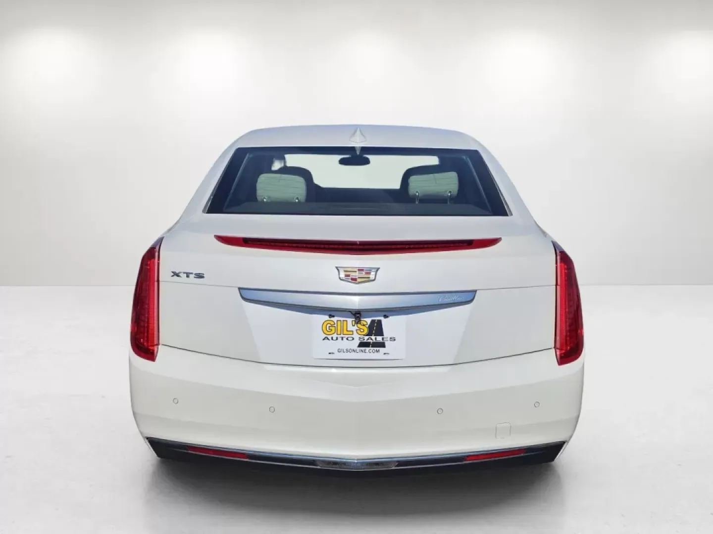 2017 /Shale with Cocoa accents Cadillac XTS (2G61L5S33H9) with an Other engine, located at 521 Old Farm Lane Rd, Prattville, AL, 36066, (334) 325-1505, 32.482460, -86.416367 - **Discover the Ultimate Blend of Luxury and Affordability with the 2017 Cadillac XTS at Gils Auto Prattville!**<br /> <br /> Are you a commuter searching for a sophisticated ride that elevates your daily drive? Or perhaps you're a growing family in need of a spacious sedan that doesn't compromise o - Photo#6