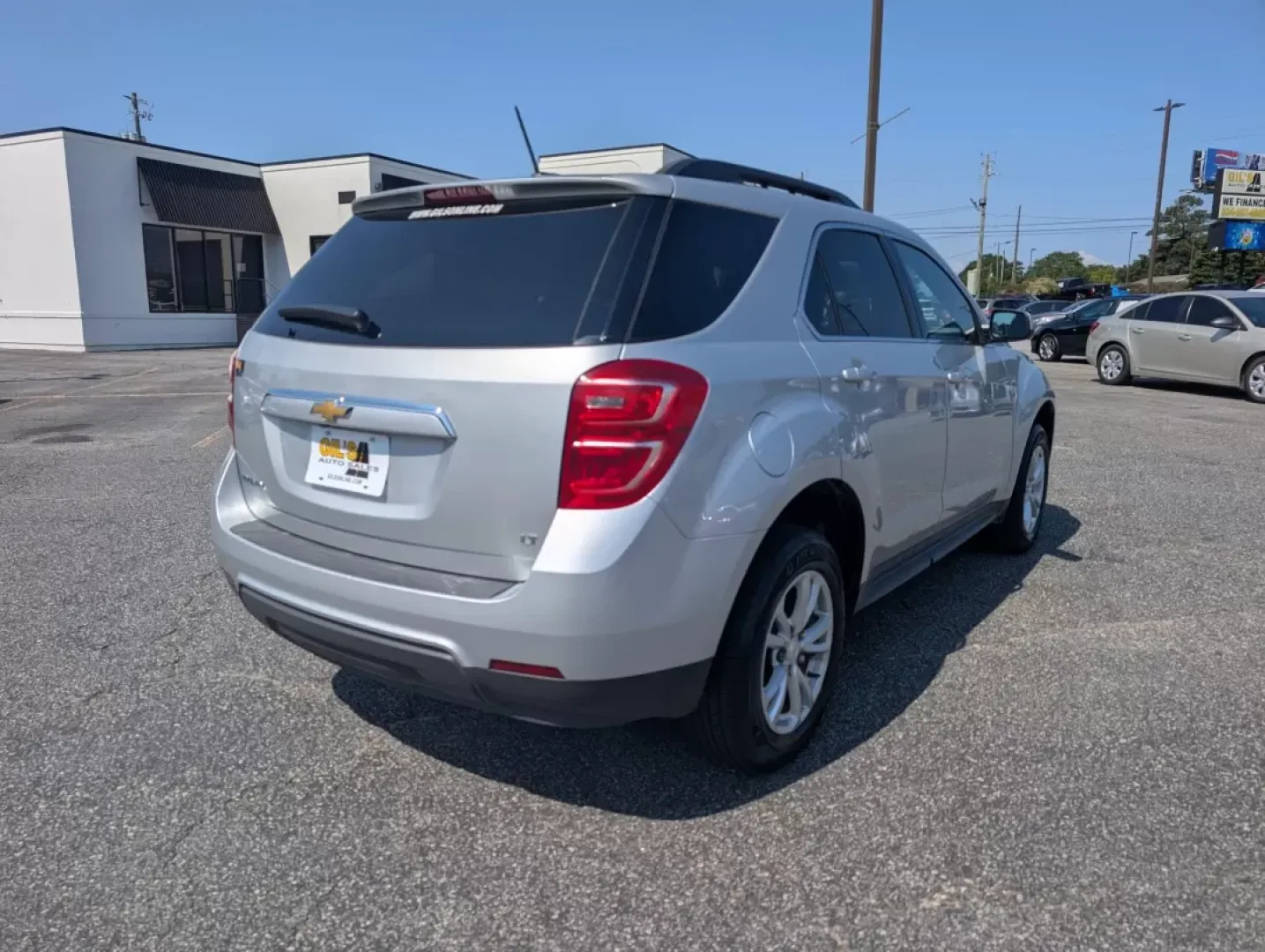2017 /Jet Black Chevrolet Equinox LT (2GNALCEK7H1) with an Other engine, located at 3959 U.S. 80 W, Phenix City, AL, 36870, (334) 297-4885, 32.469296, -85.135185 - Are you ready to elevate your driving experience while accommodating your lifestyle? Look no further than this stunning 2017 Chevrolet Equinox LT, available at Gils Auto in Phenix City, AL. Whether you're embarking on a family road trip, commuting to work, or exploring the local attractions, this ve - Photo#4