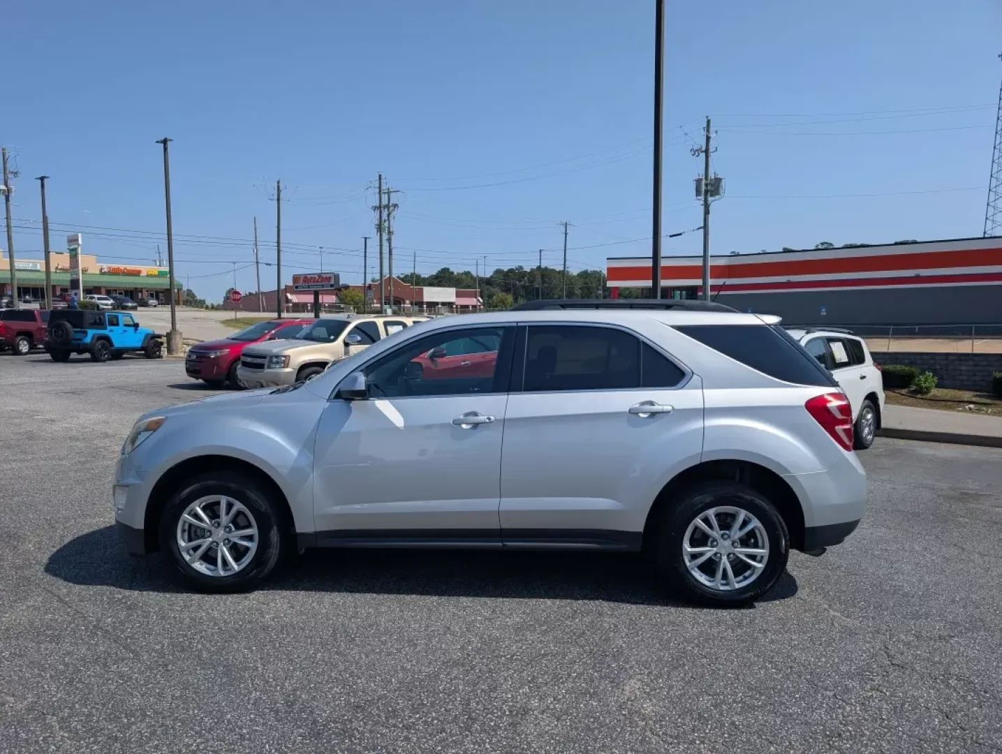 2017 /Jet Black Chevrolet Equinox LT (2GNALCEK7H1) with an Other engine, located at 3959 U.S. 80 W, Phenix City, AL, 36870, (334) 297-4885, 32.469296, -85.135185 - Are you ready to elevate your driving experience while accommodating your lifestyle? Look no further than this stunning 2017 Chevrolet Equinox LT, available at Gils Auto in Phenix City, AL. Whether you're embarking on a family road trip, commuting to work, or exploring the local attractions, this ve - Photo#7