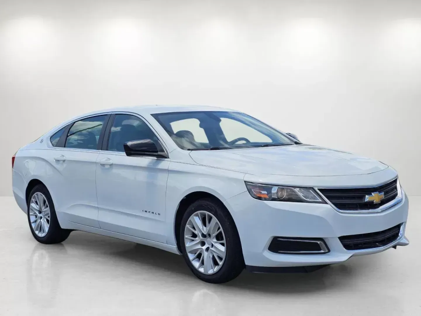 2017 /Jet Black/Dark Titanium Chevrolet Impala LS (2G11Z5SA5H9) with an Gas I4 2.5L/150 engine, 6-Speed Automatic transmission, located at 521 Old Farm Lane Rd, Prattville, AL, 36066, (334) 325-1505, 32.482460, -86.416367 - 2017 Chevrolet Impala LS - Photo#3