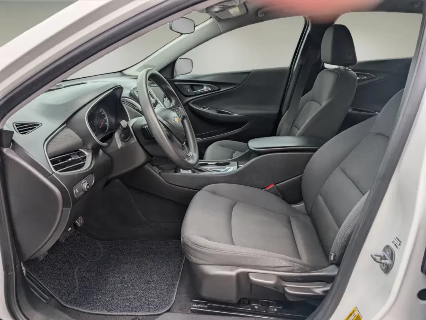 2017 /Jet Black Chevrolet Malibu LS (1G1ZB5ST7HF) with an Turbocharged Gas I4 1.5L/91 engine, 6-Speed Automatic transmission, located at 5115 14th Ave., Columbus, GA, 31904, (706) 323-0345, 32.511494, -84.971046 - 2017 Chevrolet Malibu LS - Photo#9