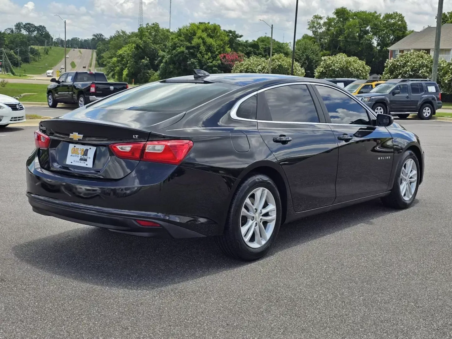 2017 /Jet Black Chevrolet Malibu LT (1G1ZE5ST2HF) with an Other engine, located at 521 Old Farm Lane Rd, Prattville, AL, 36066, (334) 325-1505, 32.482460, -86.416367 - **Discover Your Perfect Ride with Gils Auto - Prattville: 2017 Chevrolet Malibu LT**<br /> <br /> Are you in search of a reliable vehicle that effortlessly complements your busy lifestyle? Look no further than this striking 2017 Chevrolet Malibu LT, available now at Gils Auto in Prattville, AL. Perf - Photo#4