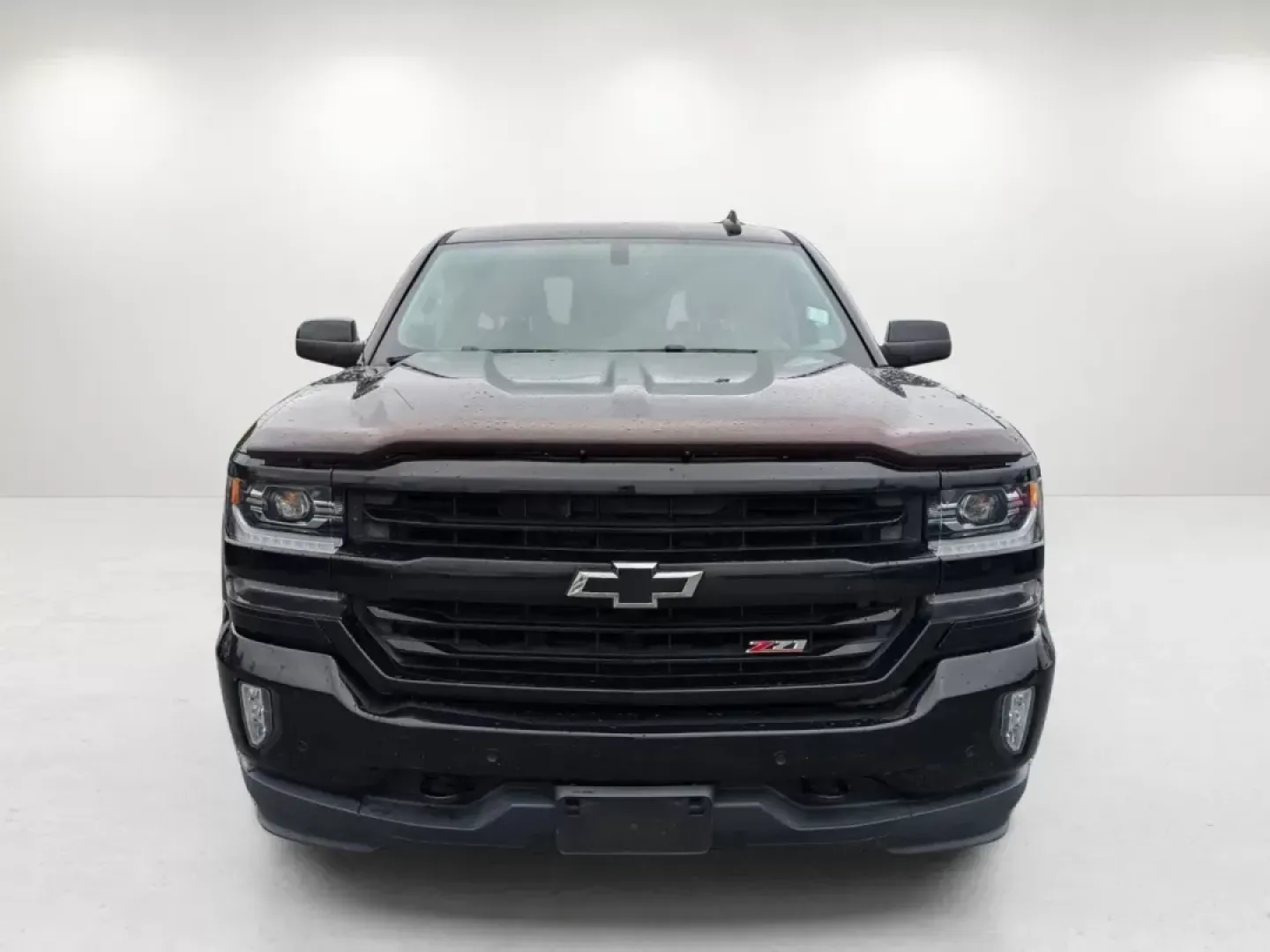2017 /Jet Black Chevrolet Silverado 1500 LTZ (3GCUKSEC3HG) with an Gas V8 5.3L/325 engine, 8-Speed Automatic transmission, located at 7000 Northlake Connector, Columbus, GA, 31904, (706) 987-8085, 32.524975, -84.978134 - Experience the thrill of adventure and the practicality of daily life with this stunning 2017 Chevrolet Silverado 1500 LTZ Crew Cab Pickup, now available at Gils Auto - Columbus #2. Whether you're hauling gear for a weekend camping trip, navigating daily commutes, or tackling tough jobs around Colum - Photo#1