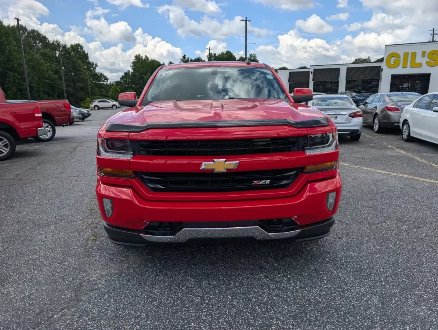 2017 /Jet Black Chevrolet Silverado 1500 LT (3GCUKREC8HG) with an Other engine, located at 3959 U.S. 80 W, Phenix City, AL, 36870, (334) 297-4885, 32.469296, -85.135185 - **Adventure Awaits with the 2017 Chevrolet Silverado 1500 LT! Perfect for Life's Journeys!**<br /> <br /> Are you ready to elevate your driving experience? Whether you're hauling gear for a weekend camping trip, commuting to work in comfort, or need a reliable truck for daily errands, the 2017 Chevr - Photo#1