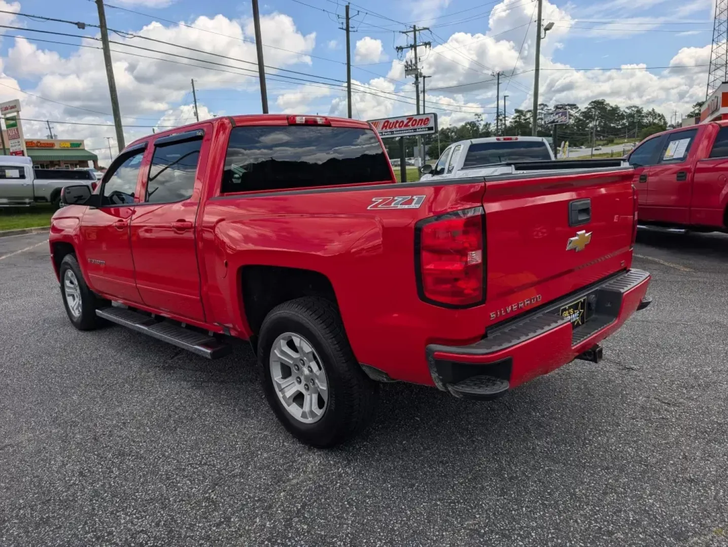 2017 /Jet Black Chevrolet Silverado 1500 LT (3GCUKREC8HG) with an Other engine, located at 3959 U.S. 80 W, Phenix City, AL, 36870, (334) 297-4885, 32.469296, -85.135185 - **Adventure Awaits with the 2017 Chevrolet Silverado 1500 LT! Perfect for Life's Journeys!**<br /> <br /> Are you ready to elevate your driving experience? Whether you're hauling gear for a weekend camping trip, commuting to work in comfort, or need a reliable truck for daily errands, the 2017 Chevr - Photo#5