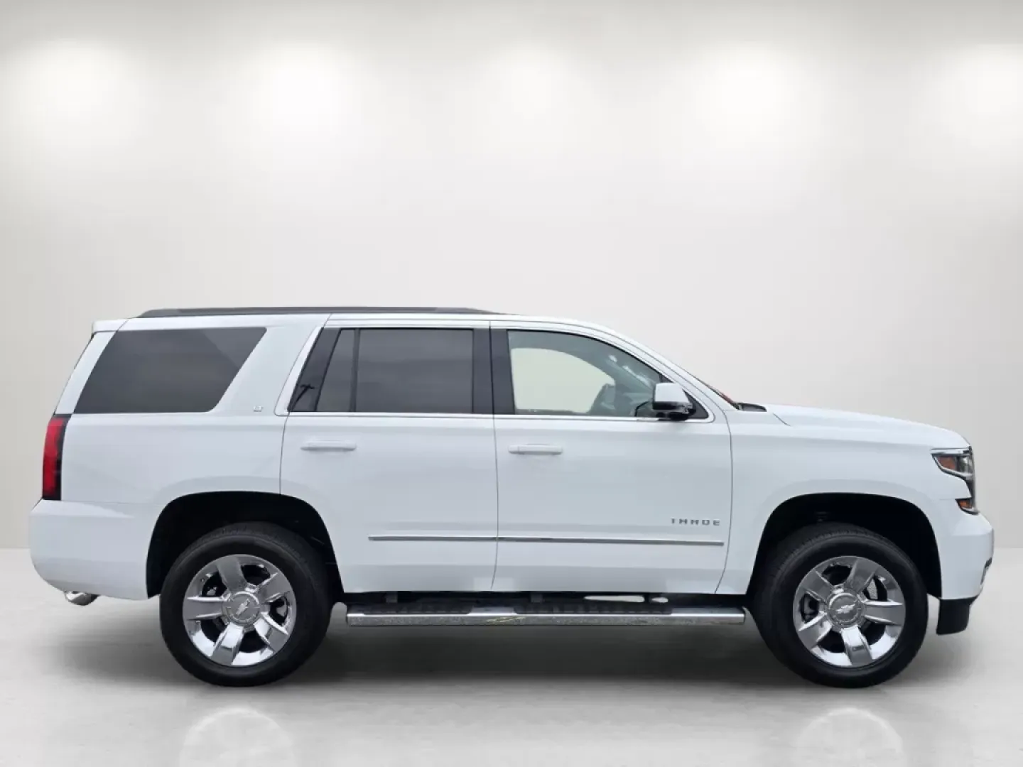 2017 /Jet Black Chevrolet Tahoe LT (1GNSCBKCXHR) with an Other engine, located at 804 22nd Ave, Phenix City, AL, 36870, (334) 297-1860, 32.484749, -85.024475 - **Elevate Your Family Adventures with the 2017 Chevrolet Tahoe LT!**<br /> <br /> Are you ready to elevate your family adventures? The 2017 Chevrolet Tahoe LT is the perfect blend of style, comfort, and capability, making it an ideal choice for families and weekend explorers alike. With ample space, - Photo#3