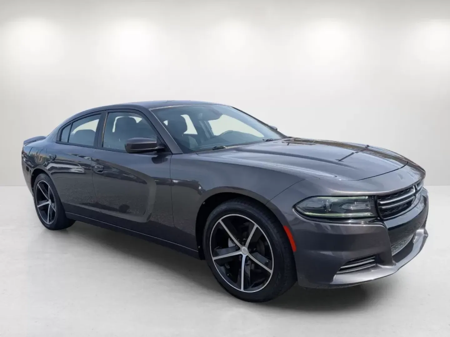 2017 /Black Dodge Charger SE (2C3CDXBG0HH) with an Other engine, located at 1430 Gateway Drive, Opelika, AL, 36801, (334) 239-0944, 32.637871, -85.409790 - **Unleash Your Inner Adventurer with the 2017 Dodge Charger SE!**<br /> <br /> Are you ready to elevate your driving experience in Columbus, GA? Whether you're a growing family looking for reliable transport or an adventurous spirit craving weekend getaways, the 2017 Dodge Charger SE is the perfect - Photo#2